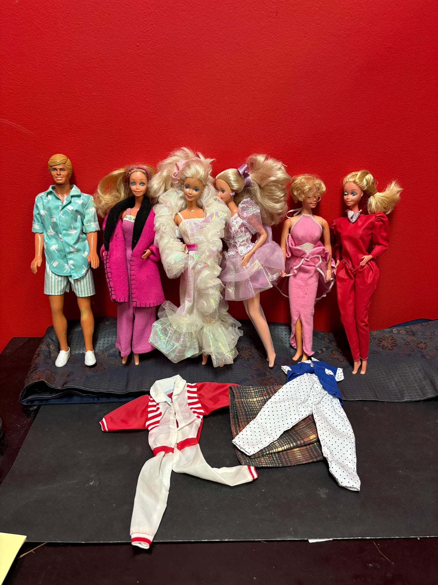 Six vintage Barbie dolls with a xtra clothes  great set  great value