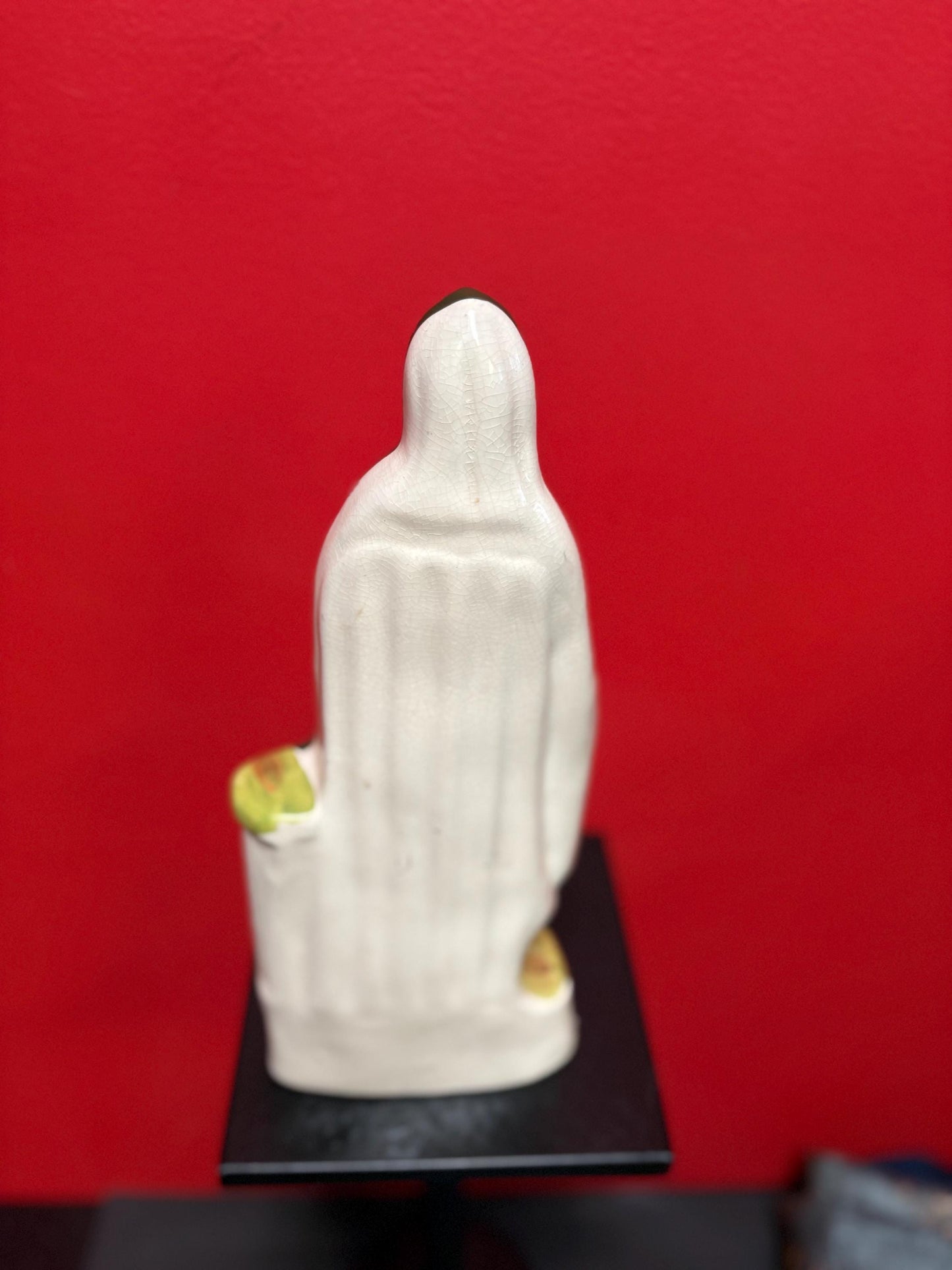 Lovely antique 13 inch tall Staffordshire highland Mary  figure with faint crack on the back  placed according lovely imagery