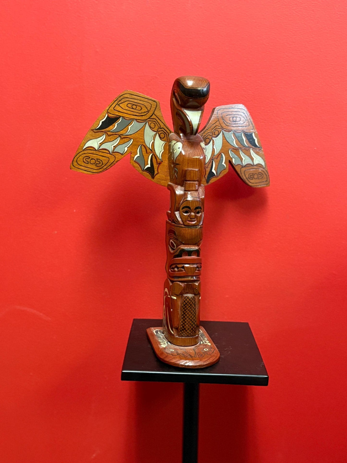 Beautiful indigenous First Nations Pacific Northwest coast 12 x 15“ tall unsigned older transformation totem pole