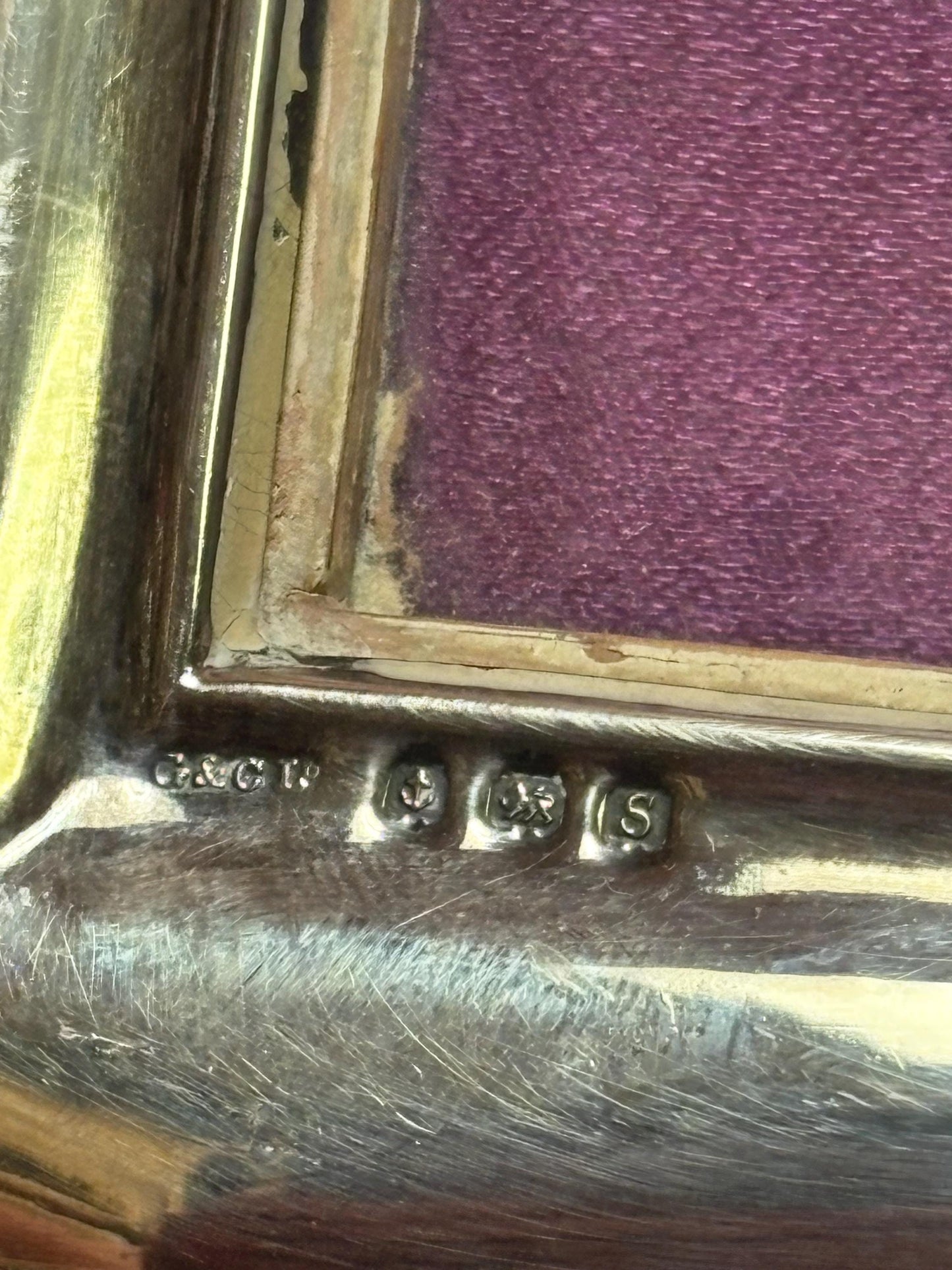 Beautiful English Sterling hallmarked sterling silver frame - 7 x 5 outside and 5 x 3 inside  good condition and great gift