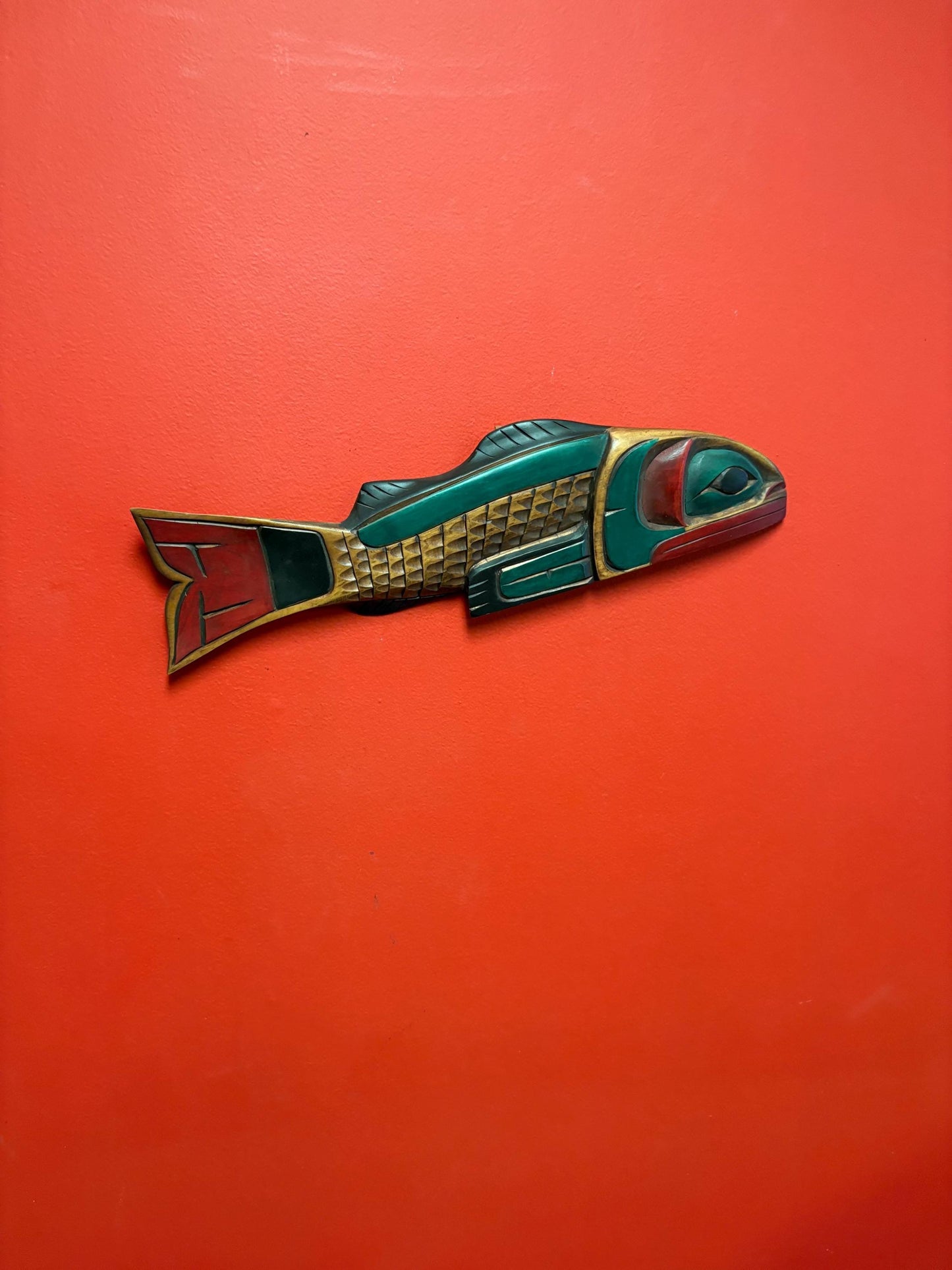 Beautiful 18 inch long polychrome painted cedar salmon by David Robertson  indigenous first nation pacific  north West Coast beauty