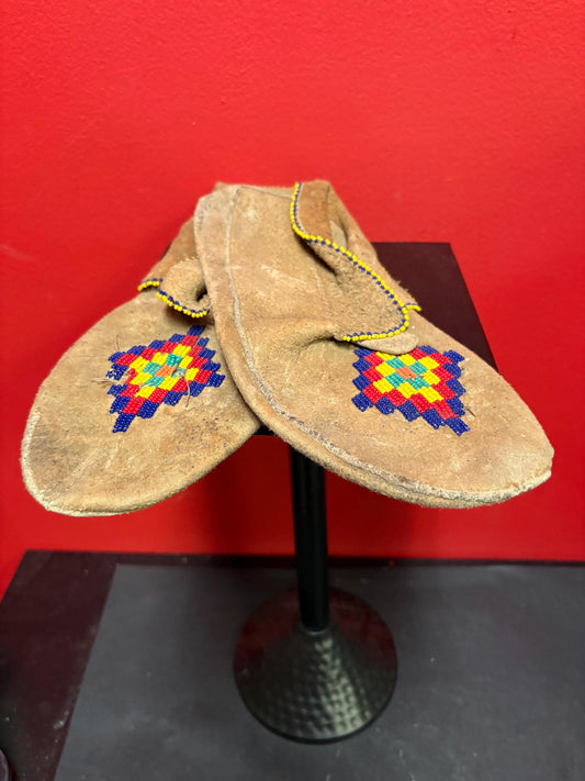 Lovely indigenous first nation Pacific Northwest coast beaded and leather moccasin shoes   10 inches long  as is  condition- decorational