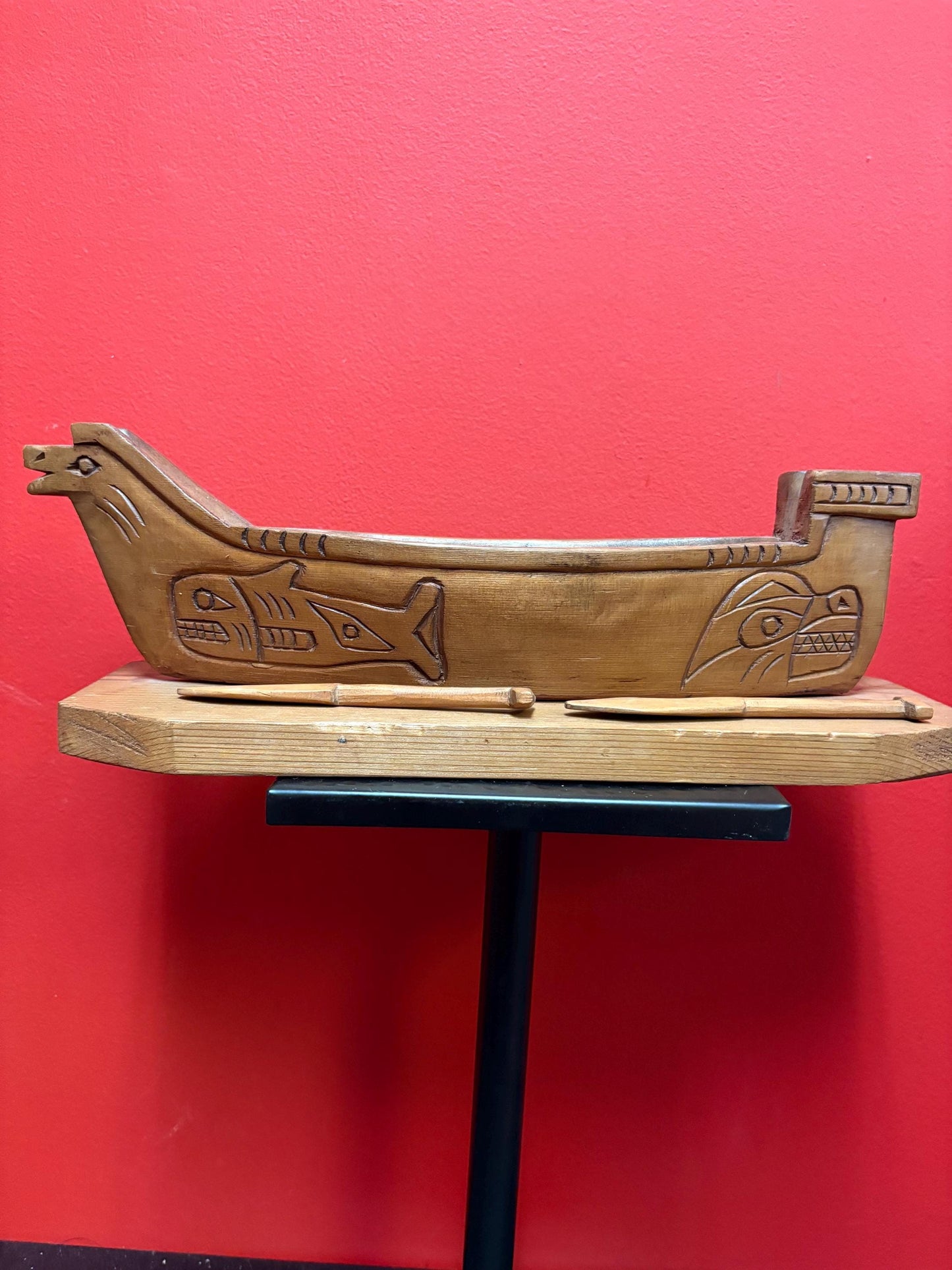 stunning indigenous First Nations Haida  carved cedar canoe on base signed by Steve August  great detail - comes with oars   15 x 5 x 4 in