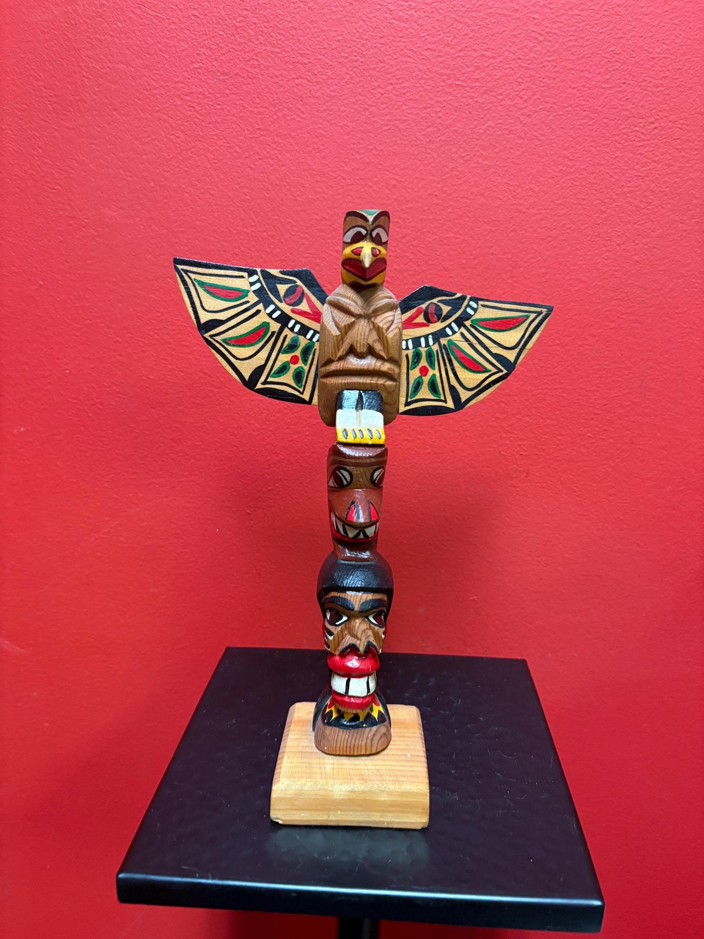 Lovely signed indigenous first Pacific Northwest Coast winged totem pole - 10 x 6 wide