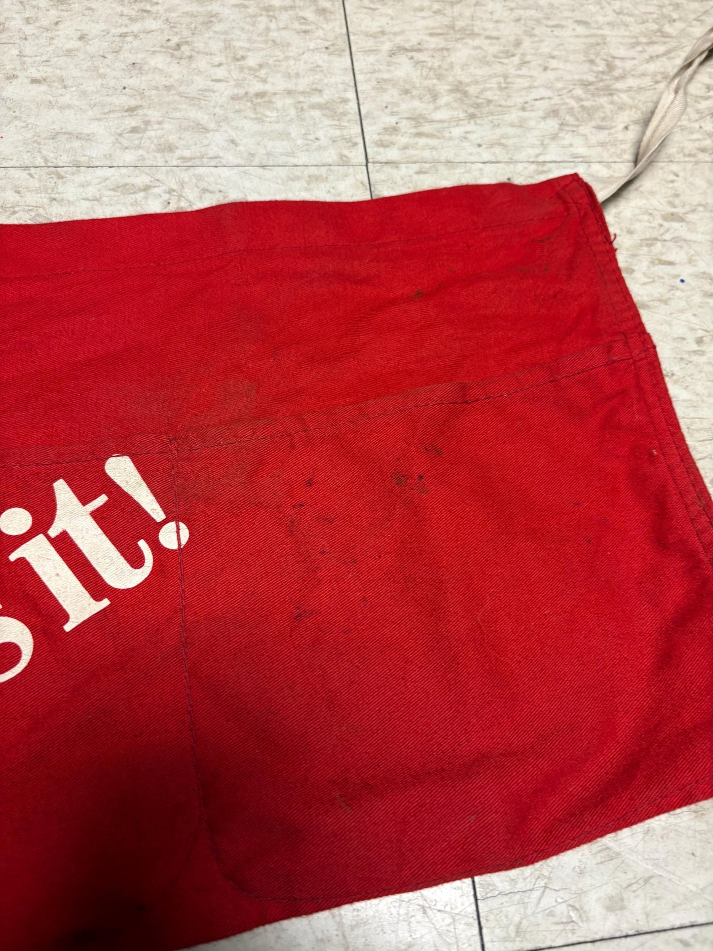 Amazing vintage 26 x 23  inch  long Coca-Cola waitresses apron  Diner and Coke memorabilia  amazing  original tag  best gift