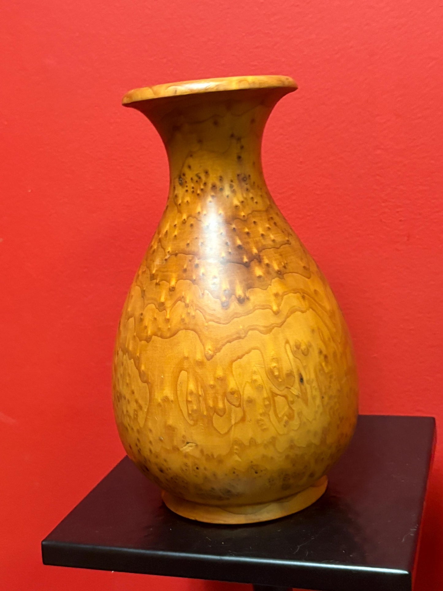 Beautiful live edge maple wooden vase  incredible grain  perfect gift  9 inches tall - wow