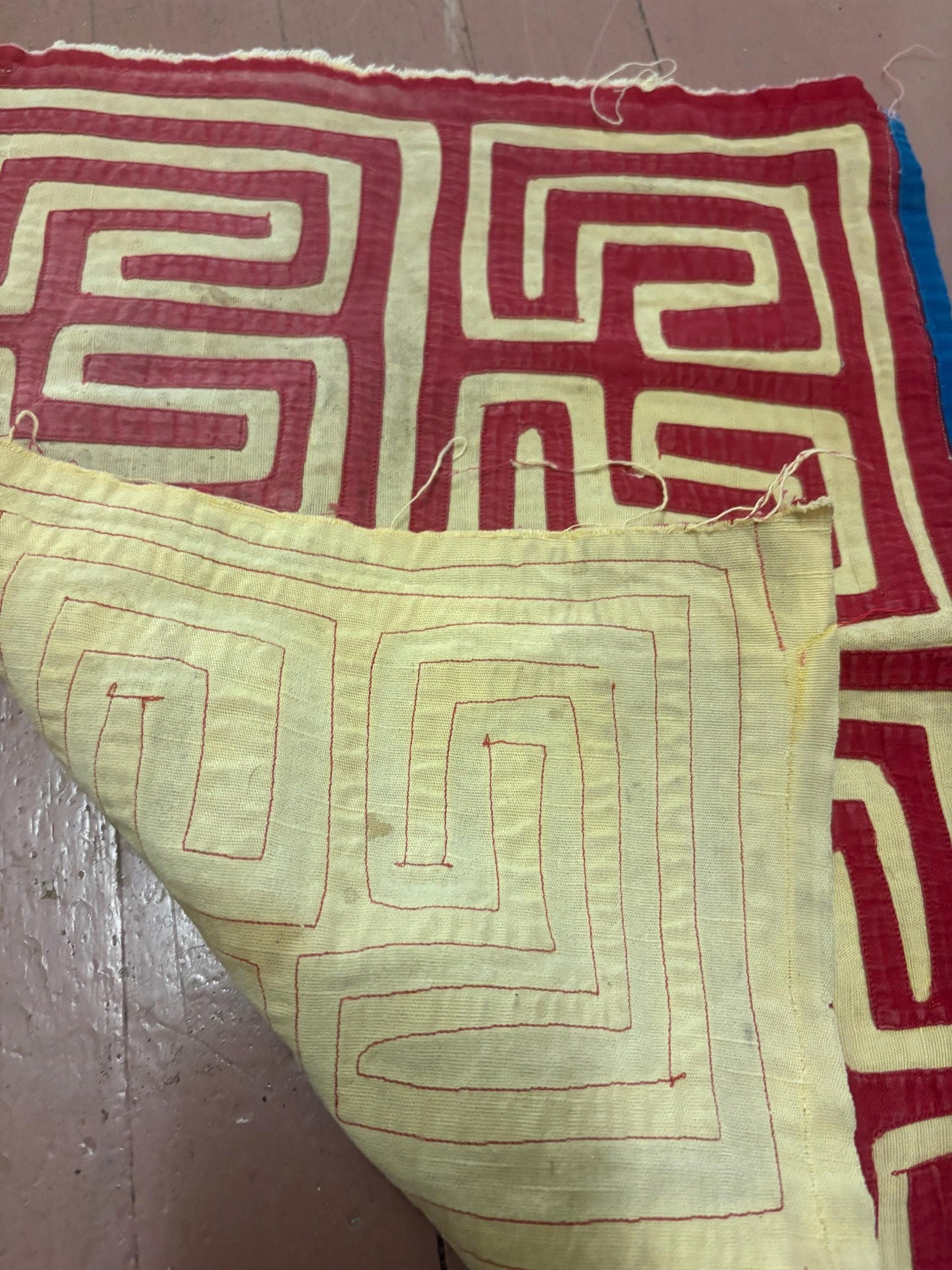 Beautiful antique 16 x 12 inch South America MOLA in good condition