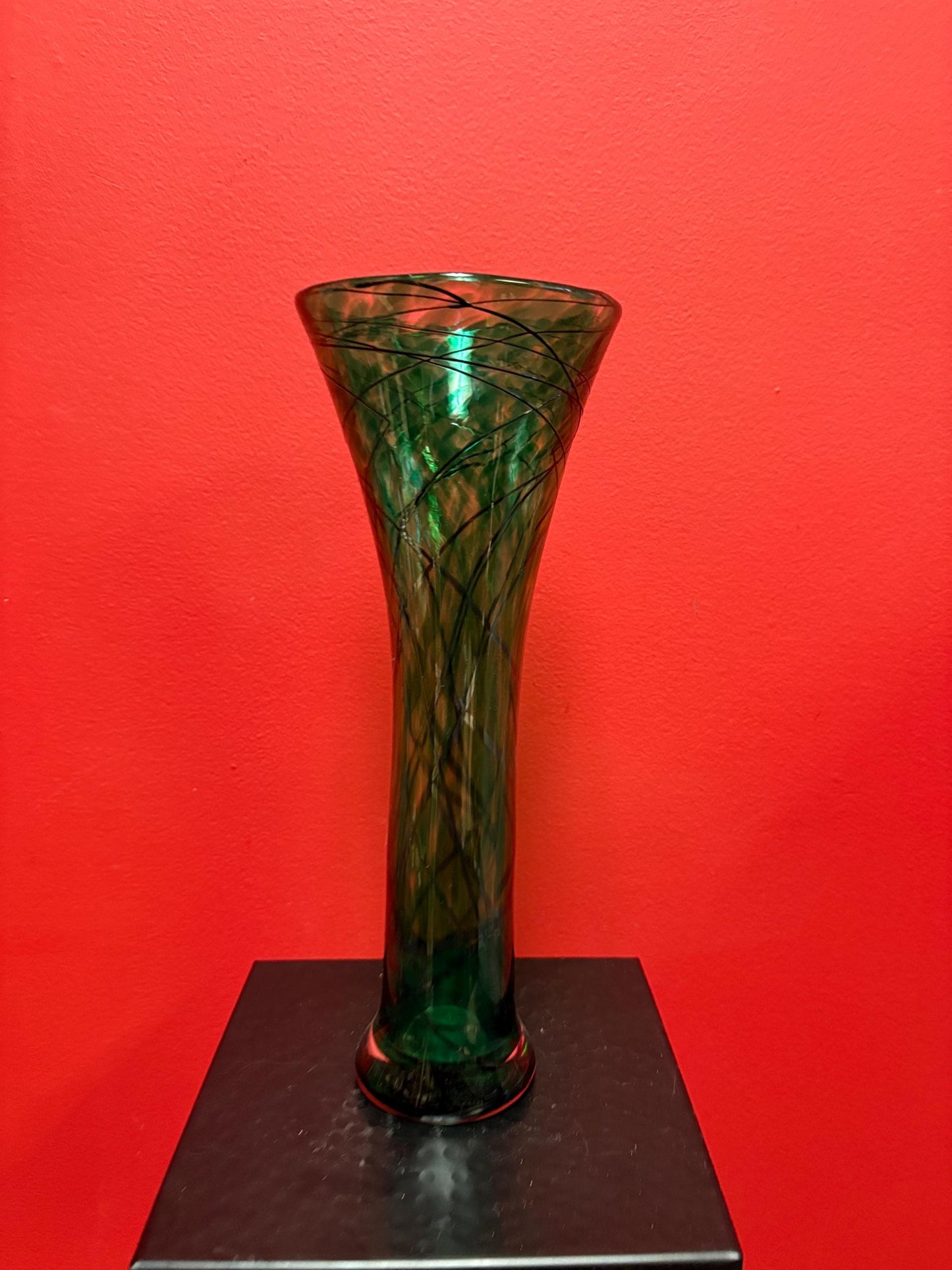 beautiful Canadian  signed Ian Forbes art glass vase  great green colour  wow gift  12 inches tall - famous artist