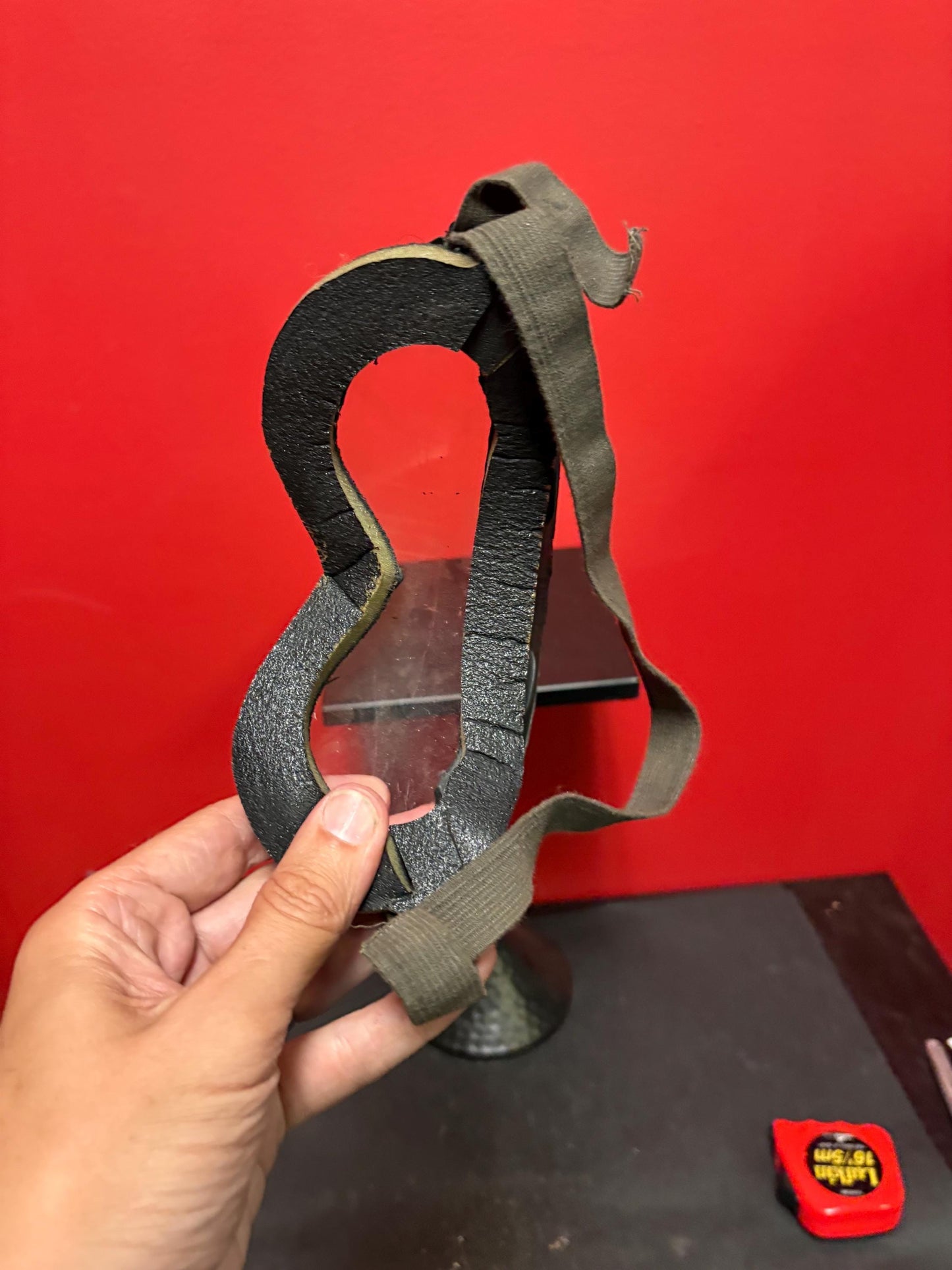 Amazing antique authentic aviator flying helmet and goggles  sensational condition and perfect gift  wow