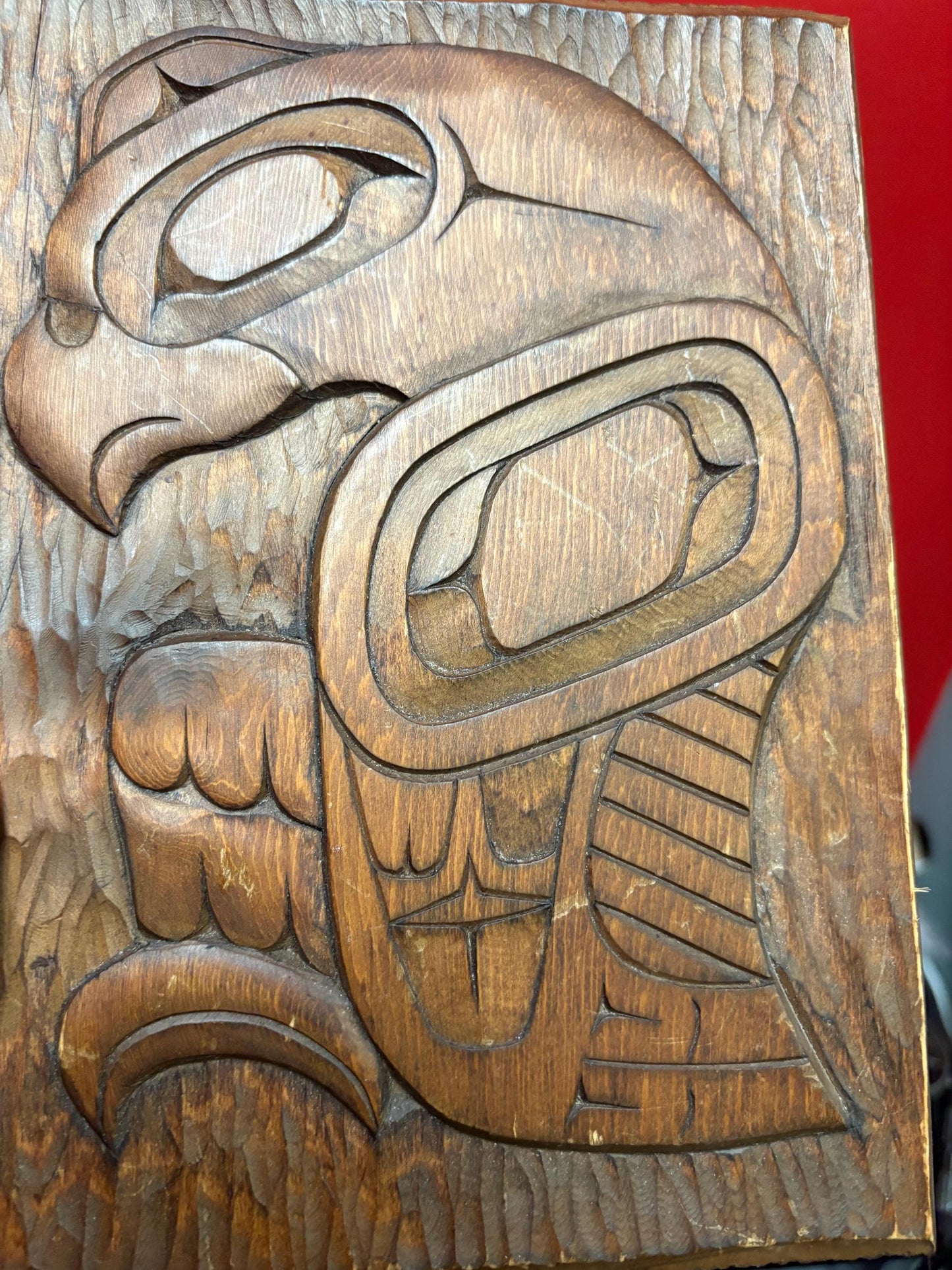 Beautiful indigenous first nations Pacific Northwest Coast 10 x 7” x 1” thick cedar plaque of an eagle landing — amazing detail and quality-