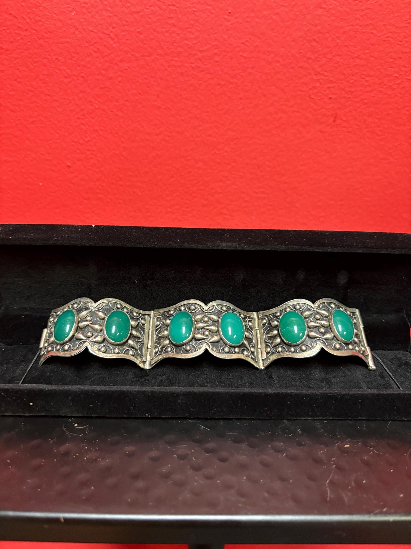 beautiful antique untested silver panel bracelet with green Onyx cartouches  6 inches long and perfect gift  wow