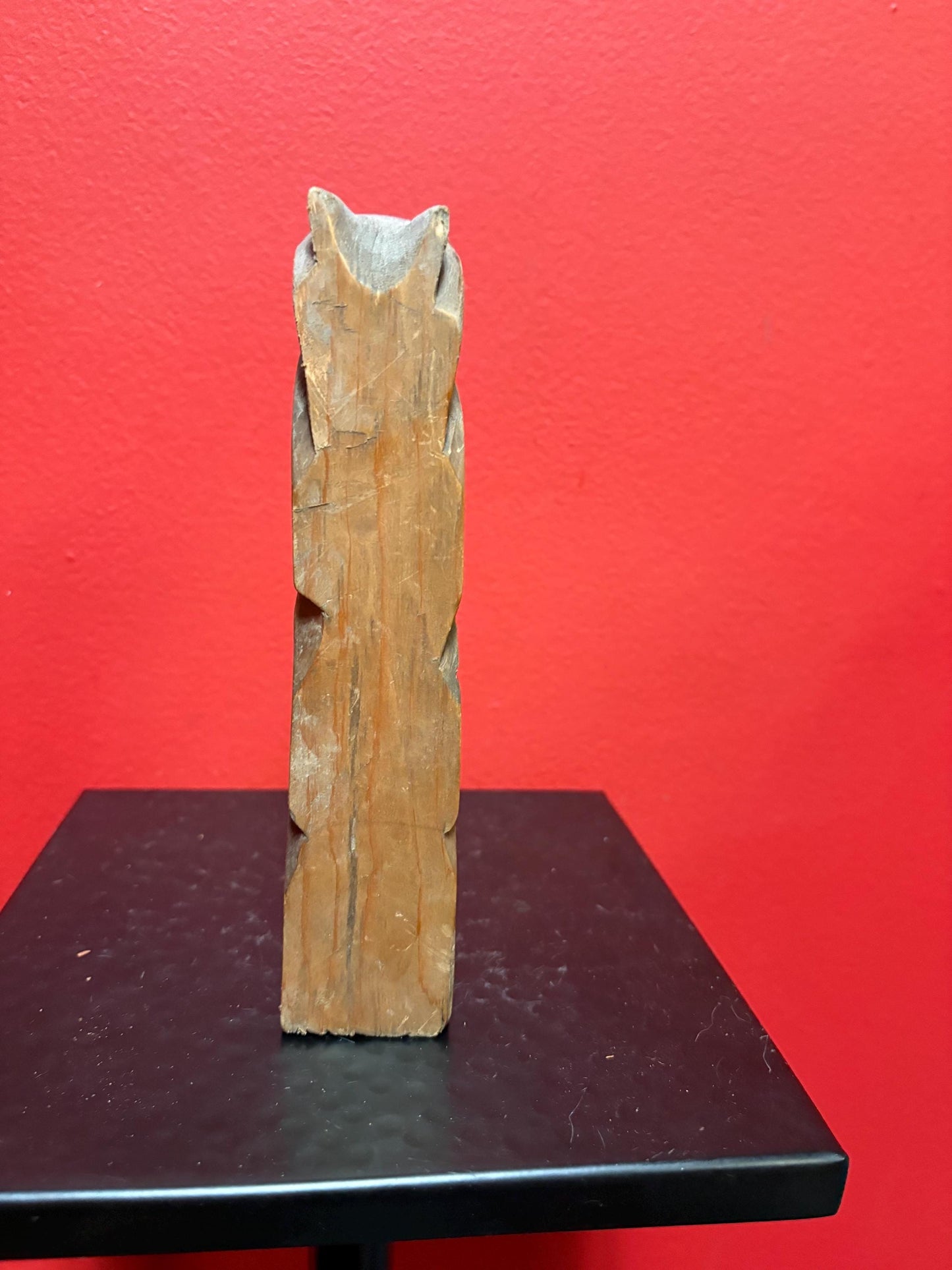 Beautiful 7 inch tall indigenous first nations pacific north West Coast Wolf totem statue  great detail  good value