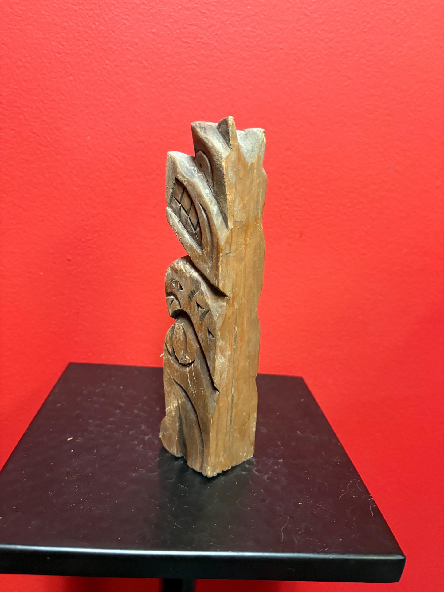 Beautiful 7 inch tall indigenous first nations pacific north West Coast Wolf totem statue  great detail  good value