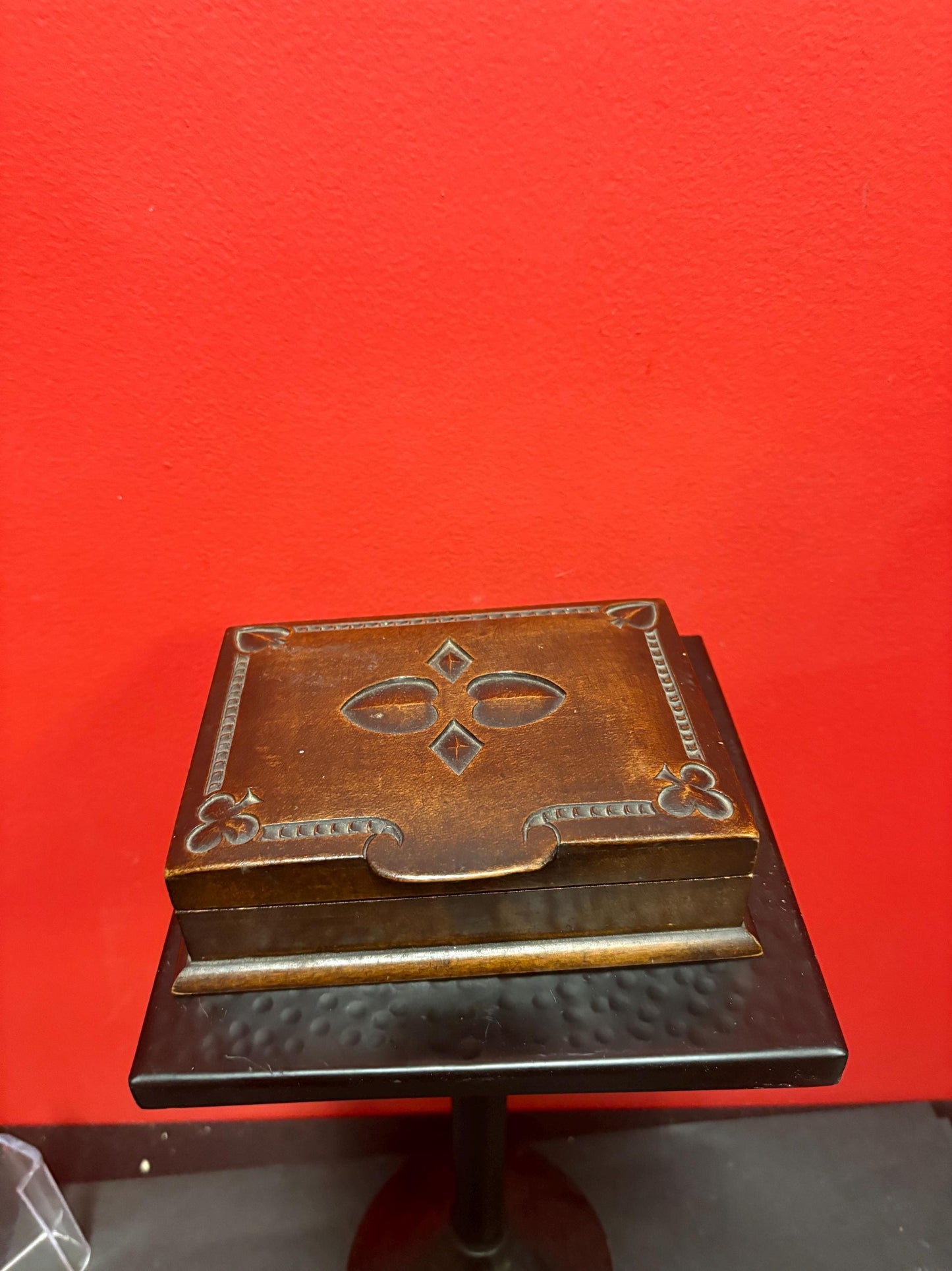 Antique 6 x 5 x 2 high wooden playing card box  stunning detail and great gift cards included - great gift