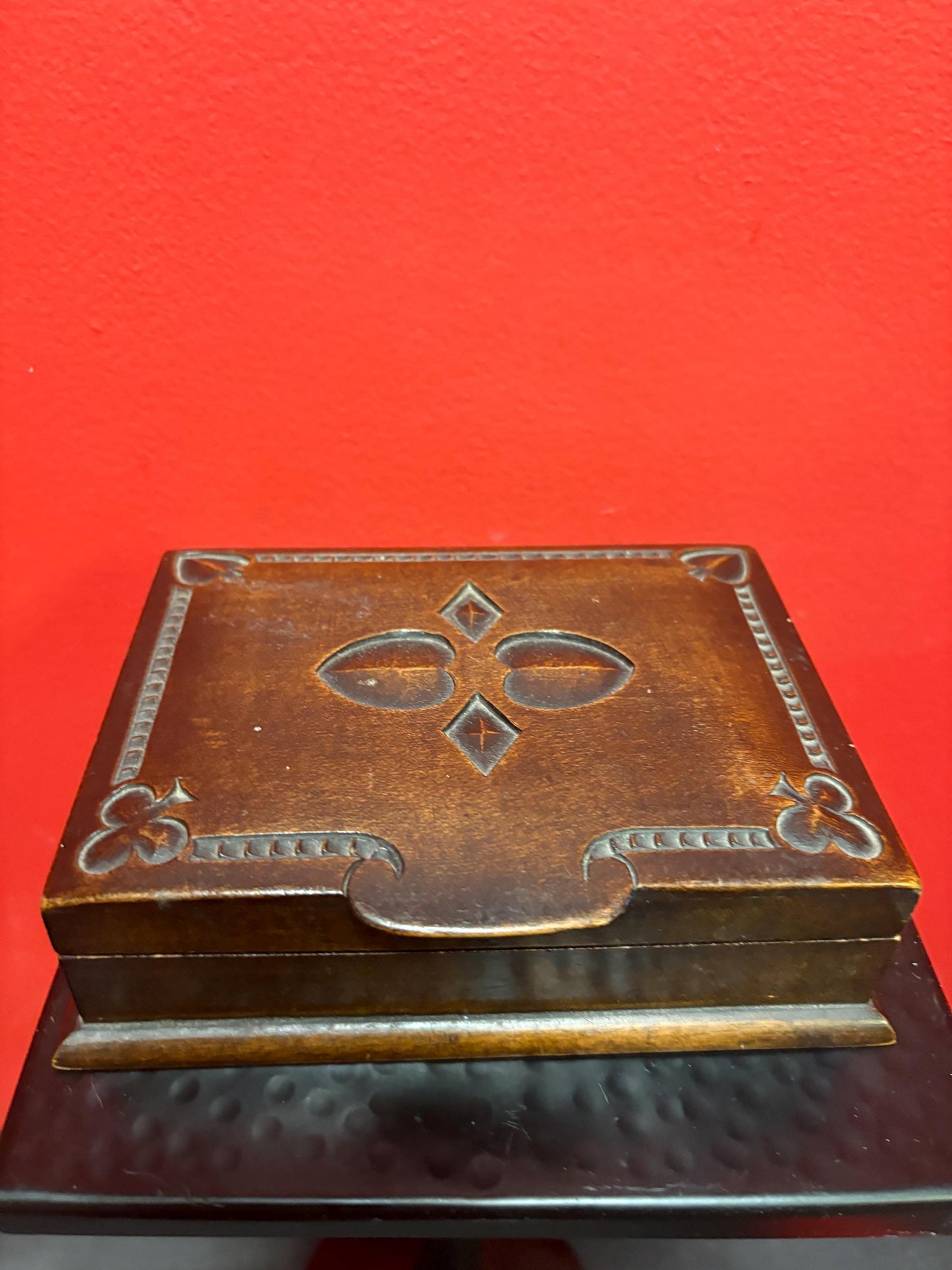 Antique 6 x 5 x 2 high wooden playing card box  stunning detail and great gift cards included - great gift
