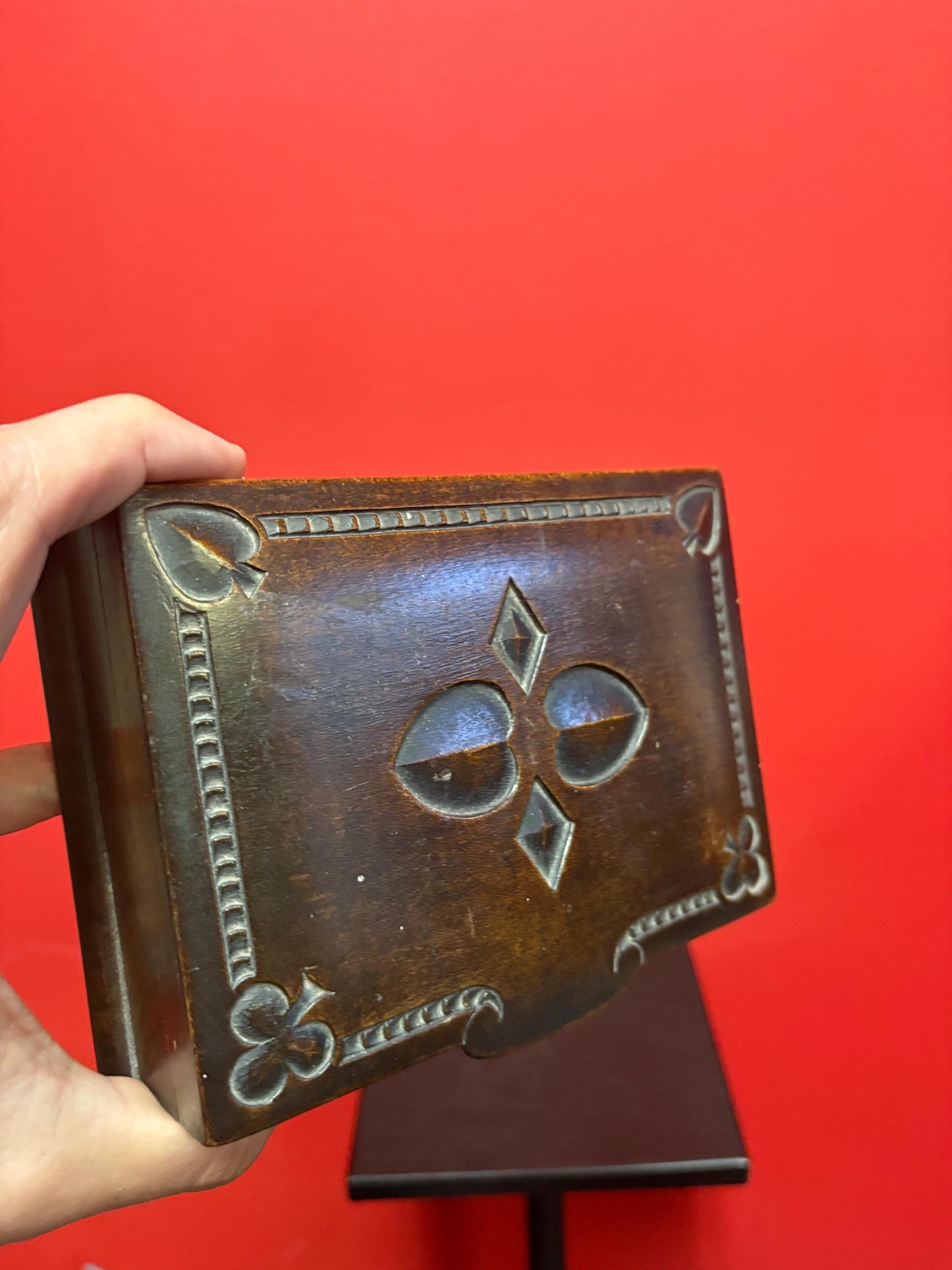 Antique 6 x 5 x 2 high wooden playing card box  stunning detail and great gift cards included - great gift