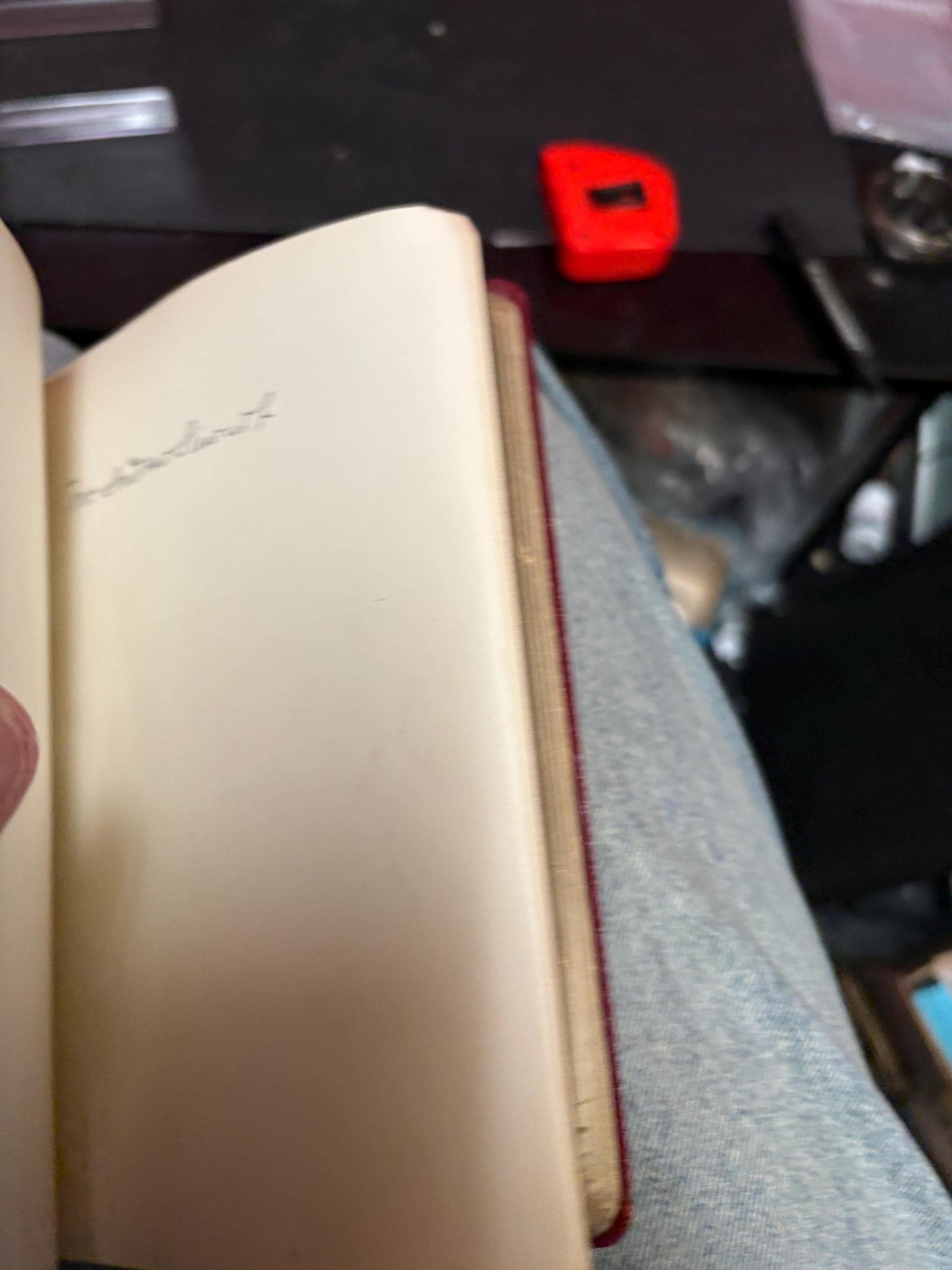 Beautiful antique leather bound edition of Ivanhoe by Walter Scott  amazing condition and great value