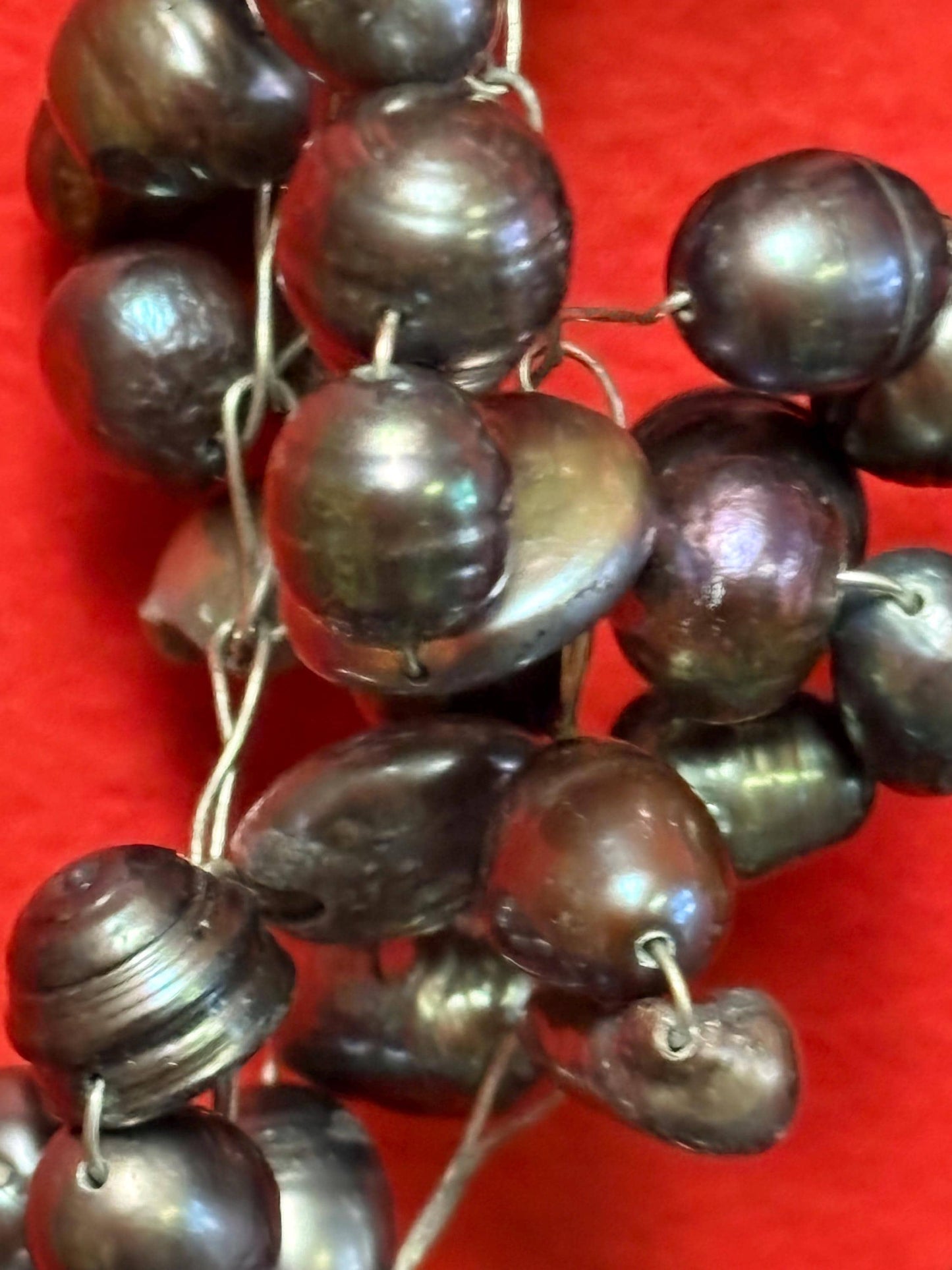 Very cool seawater pearl and wire necklace approximately 20 inches long  fabulous look and great gift