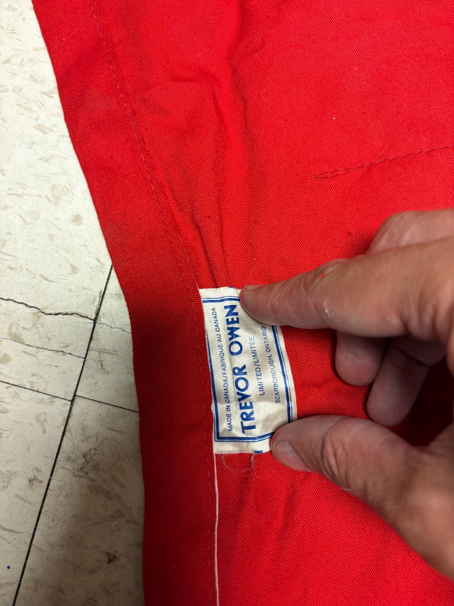 Amazing vintage 26 x 23  inch  long Coca-Cola waitresses apron  Diner and Coke memorabilia  amazing  original tag  best gift