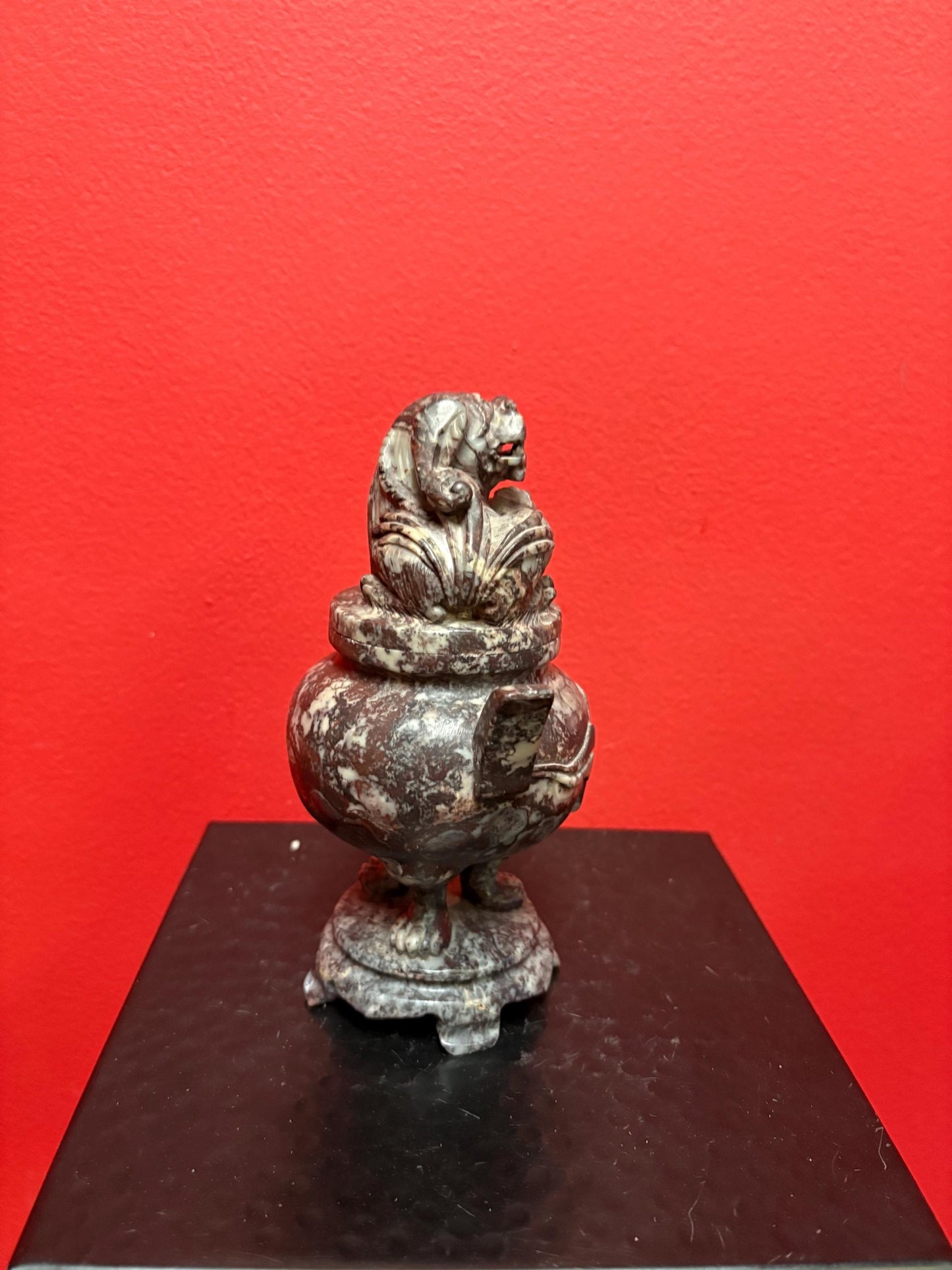 Spectacular 7 inch tall stone Chinese foo dog container  amazing detail  heavy - great value