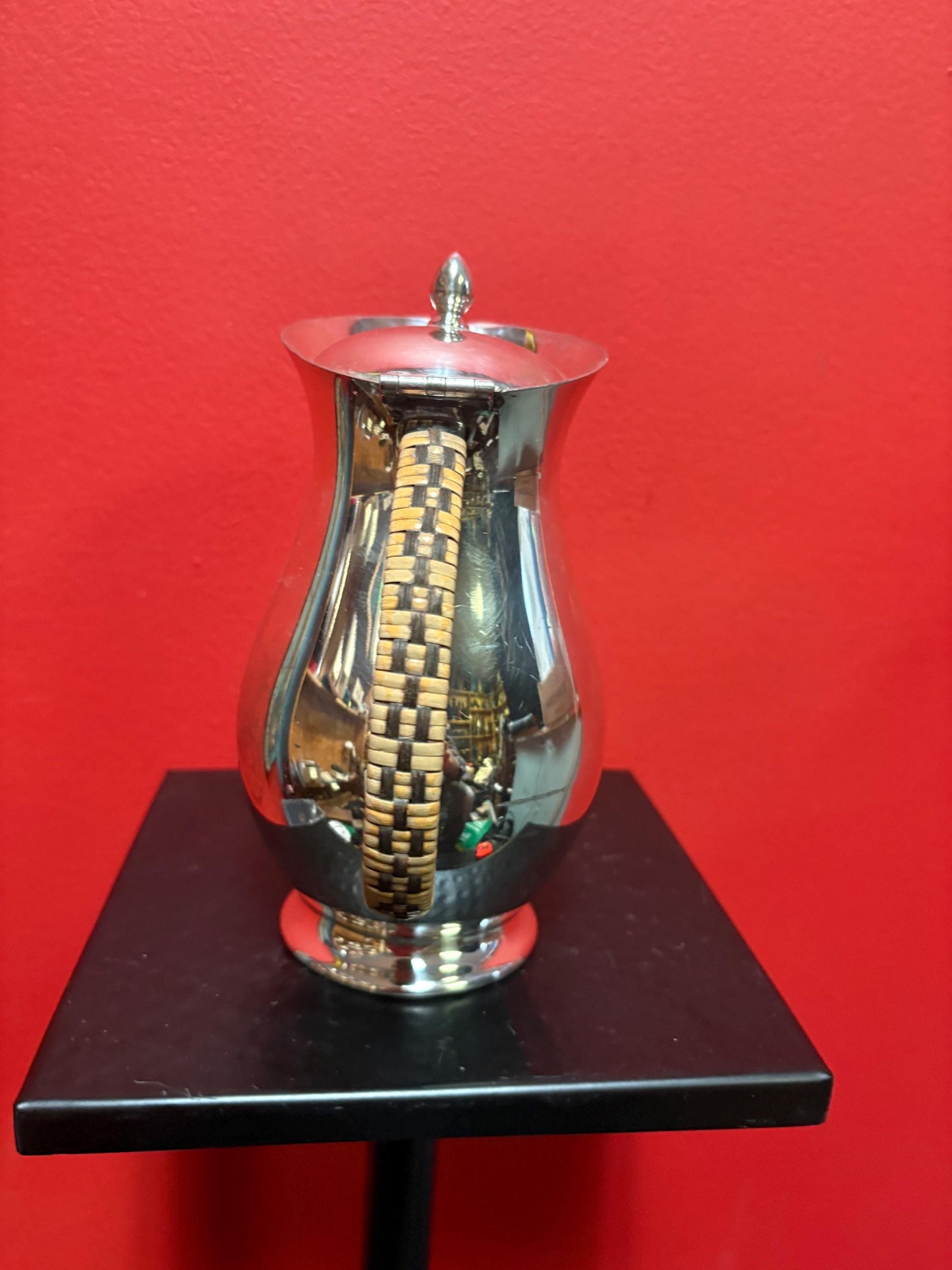 Beautiful shiny antique silver plated 8 inch tall hot water jug  ready to use your gift