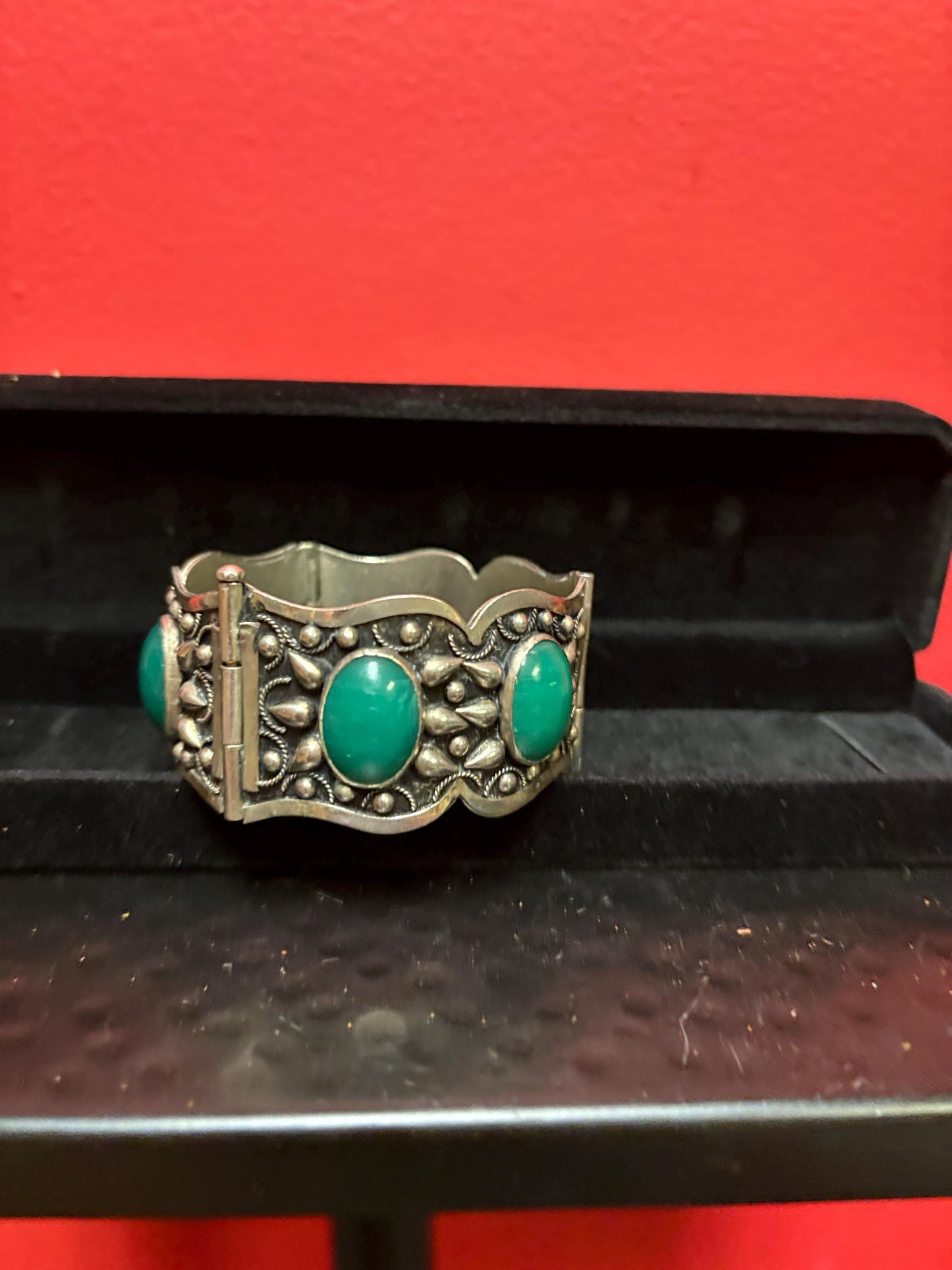 beautiful antique untested silver panel bracelet with green Onyx cartouches  6 inches long and perfect gift  wow