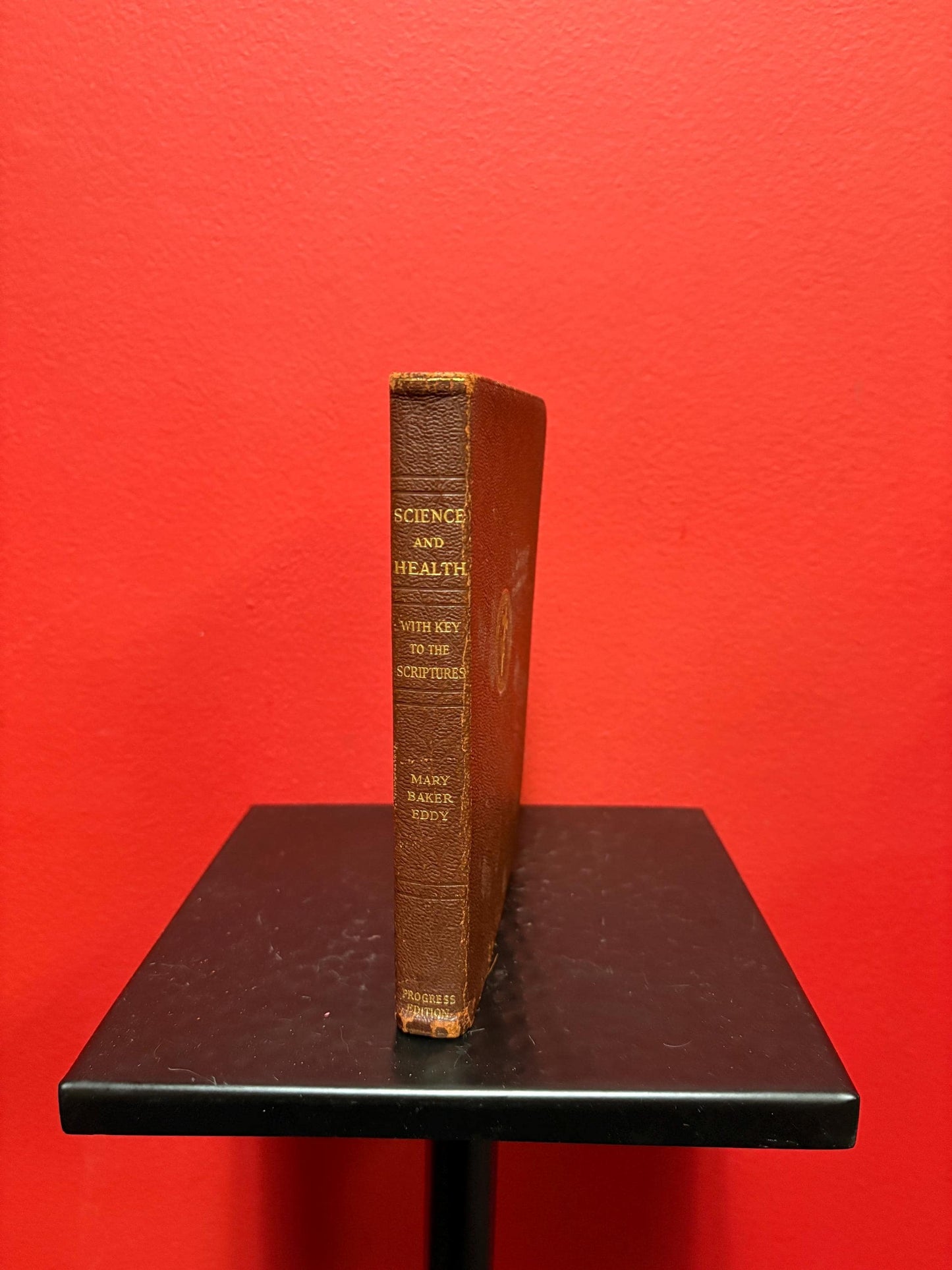 1930s science and health with the key to scriptures book in great condition - very cool info - 6 1/2 x 4 1/2 x 1“ thick