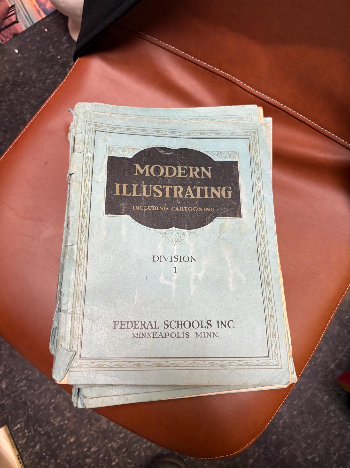 Fabulous collection of 12 modern illustrating including cartooning books in rough condition - 1920s Minneapolis good value