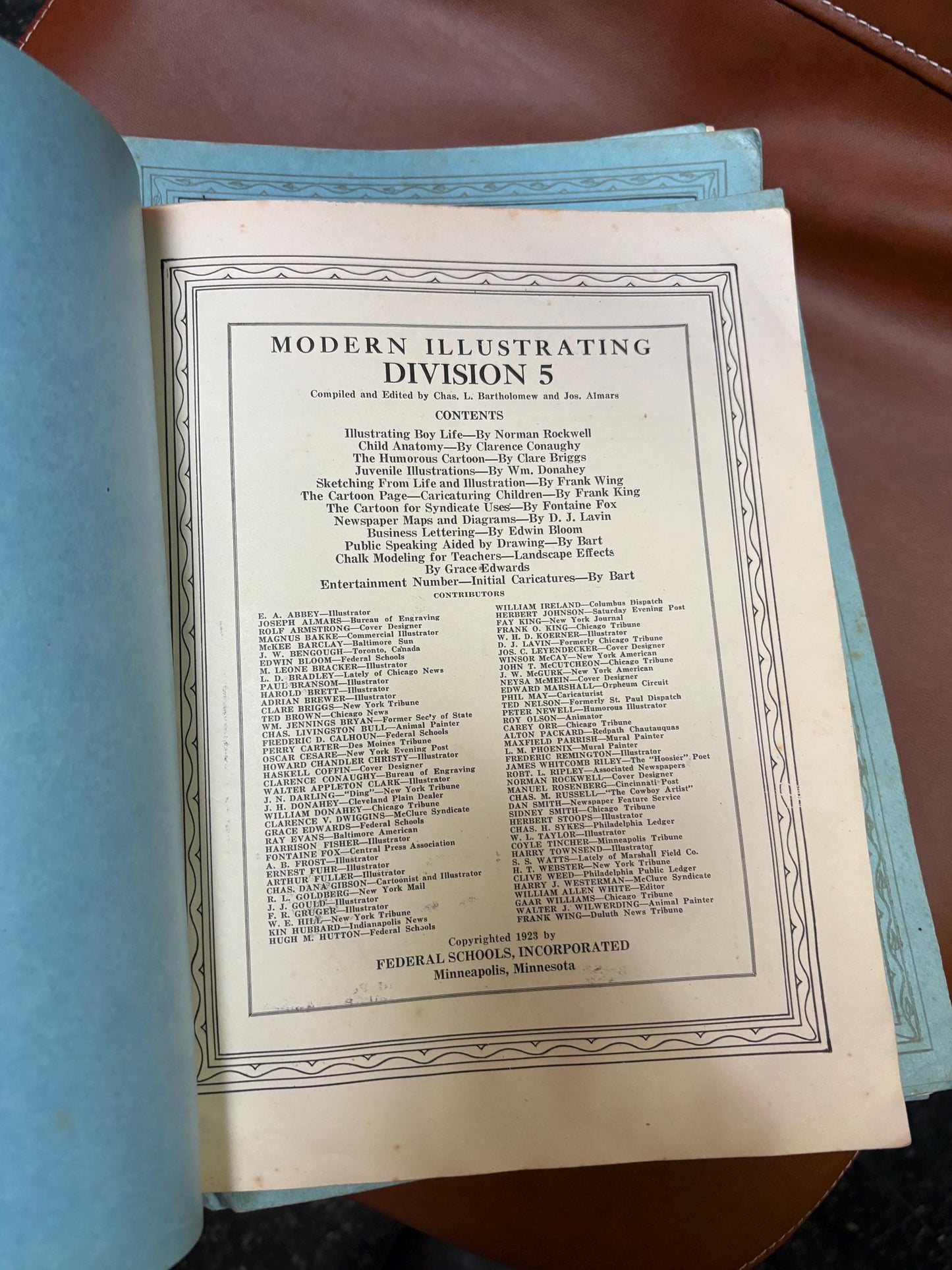 Fabulous collection of 12 modern illustrating including cartooning books in rough condition - 1920s Minneapolis good value
