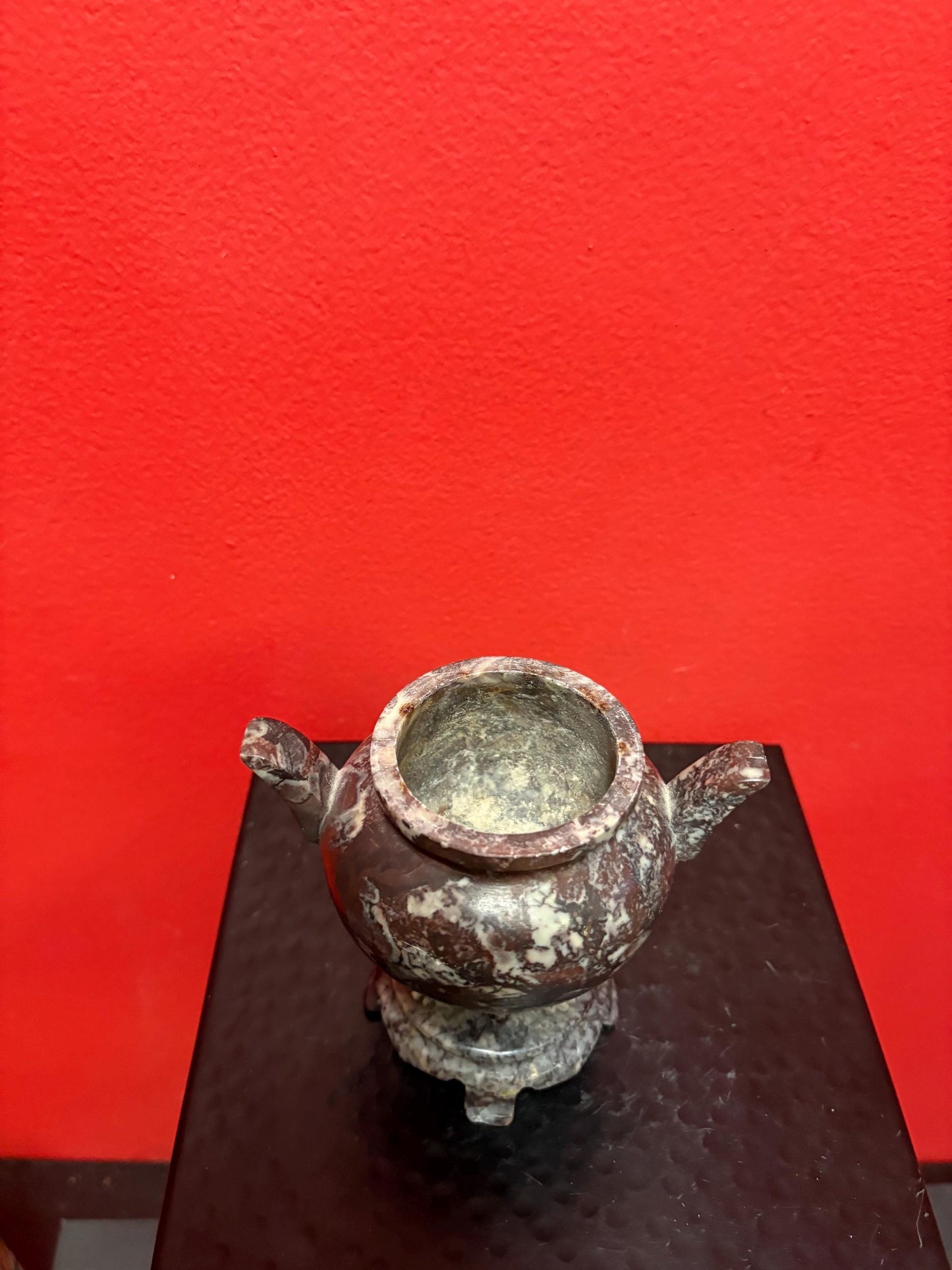 Spectacular 7 inch tall stone Chinese foo dog container  amazing detail  heavy - great value