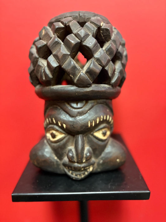 Wonderful 10 inch tall Cameroon tribal mask statue  great detail and rare piece