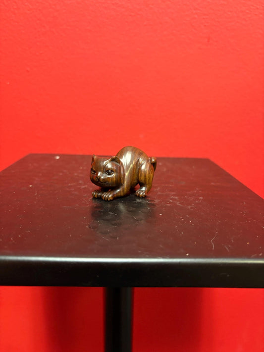 Beautiful Japanese 2 inch long wooden netsuke  antique with great detail  B