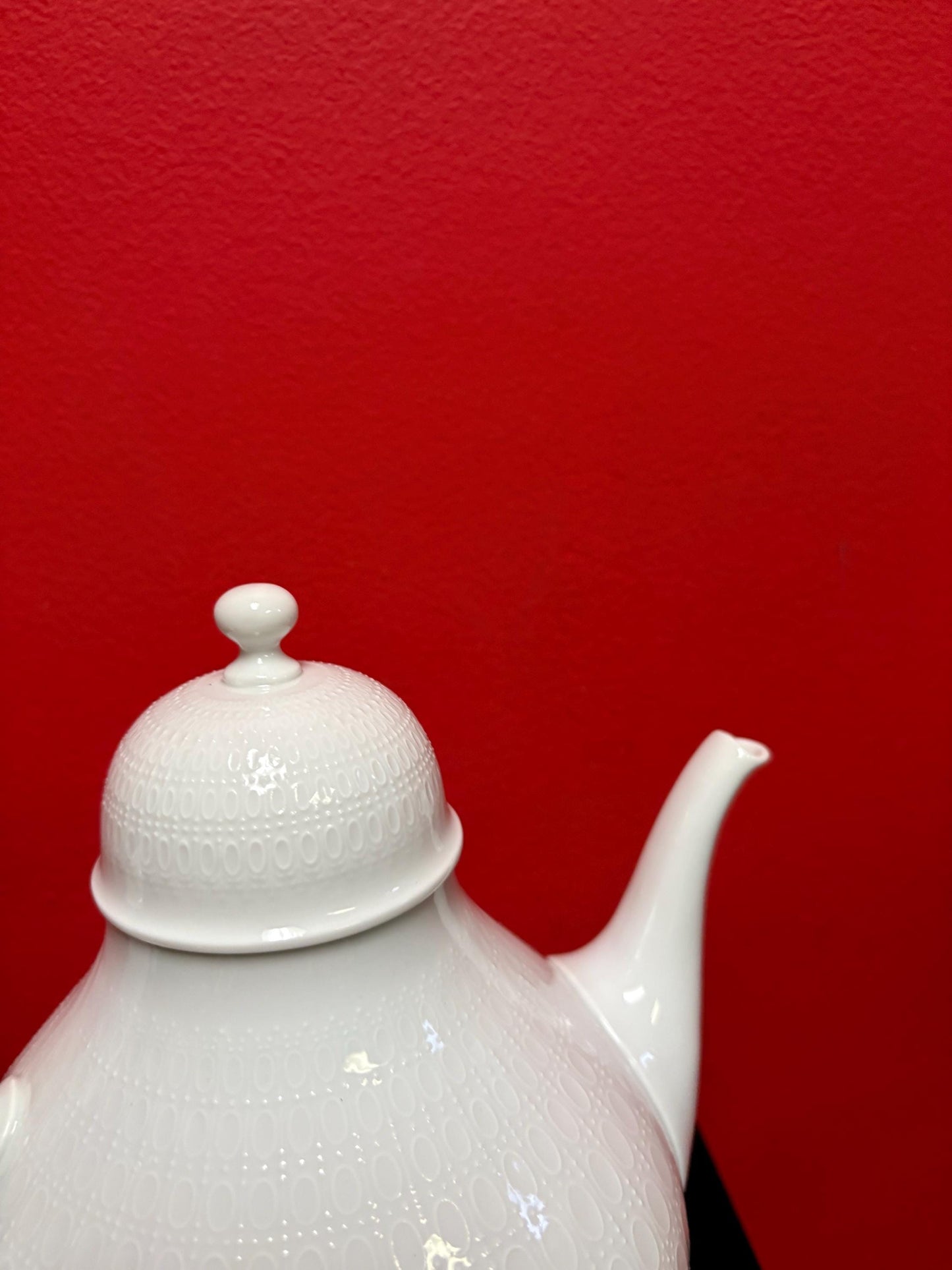 Beautiful 8 x 9 tall 1979 - 100 year anniversary German Rosenthal studio line teapot  amazing condition  estate piece