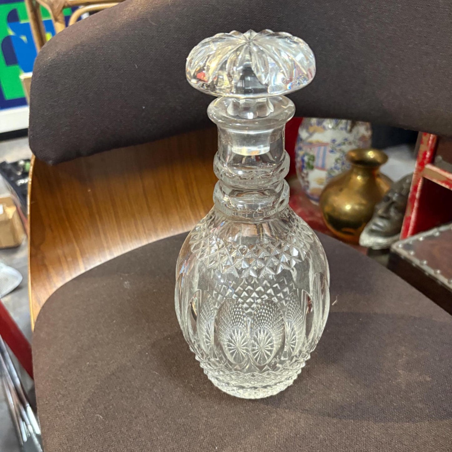 Beautiful 19 century cut crystal decanter in perfect condition  great gift and ready to use  wow price