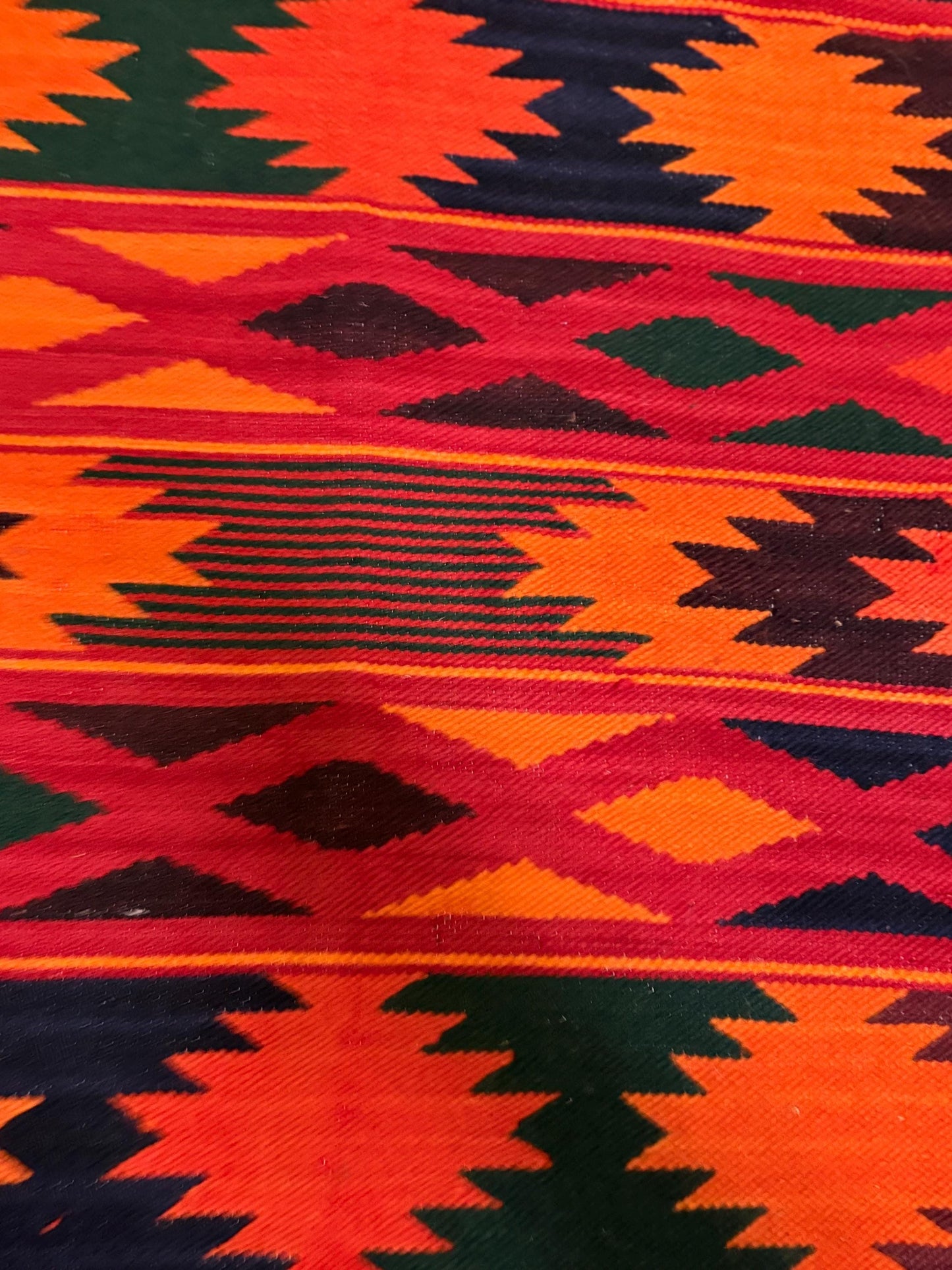 Handmade vintage South American Ecuadorean wool wall hanging or small rug - fabulous condition - 34 x 24  inches wide  great value