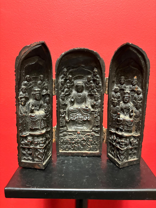 Stunning 9 x 7 high heavily carved intricate Buddhist temple statue screen  unbelievable detail  wow