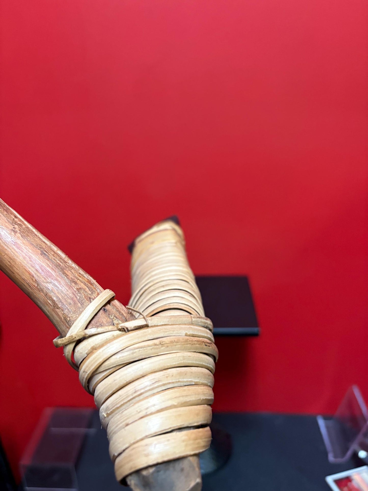 Stunning indigenous Papua New Guinea  ADZ carving tool  stone head  rare beautiful  good condition  18 x 10“  tribal indigenous history