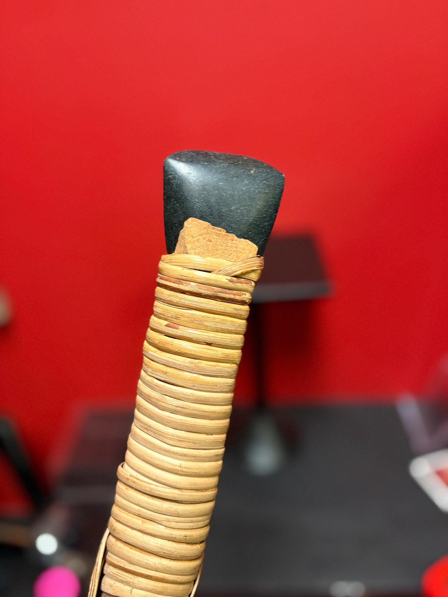 Stunning indigenous Papua New Guinea  ADZ carving tool  stone head  rare beautiful  good condition  18 x 10“  tribal indigenous history