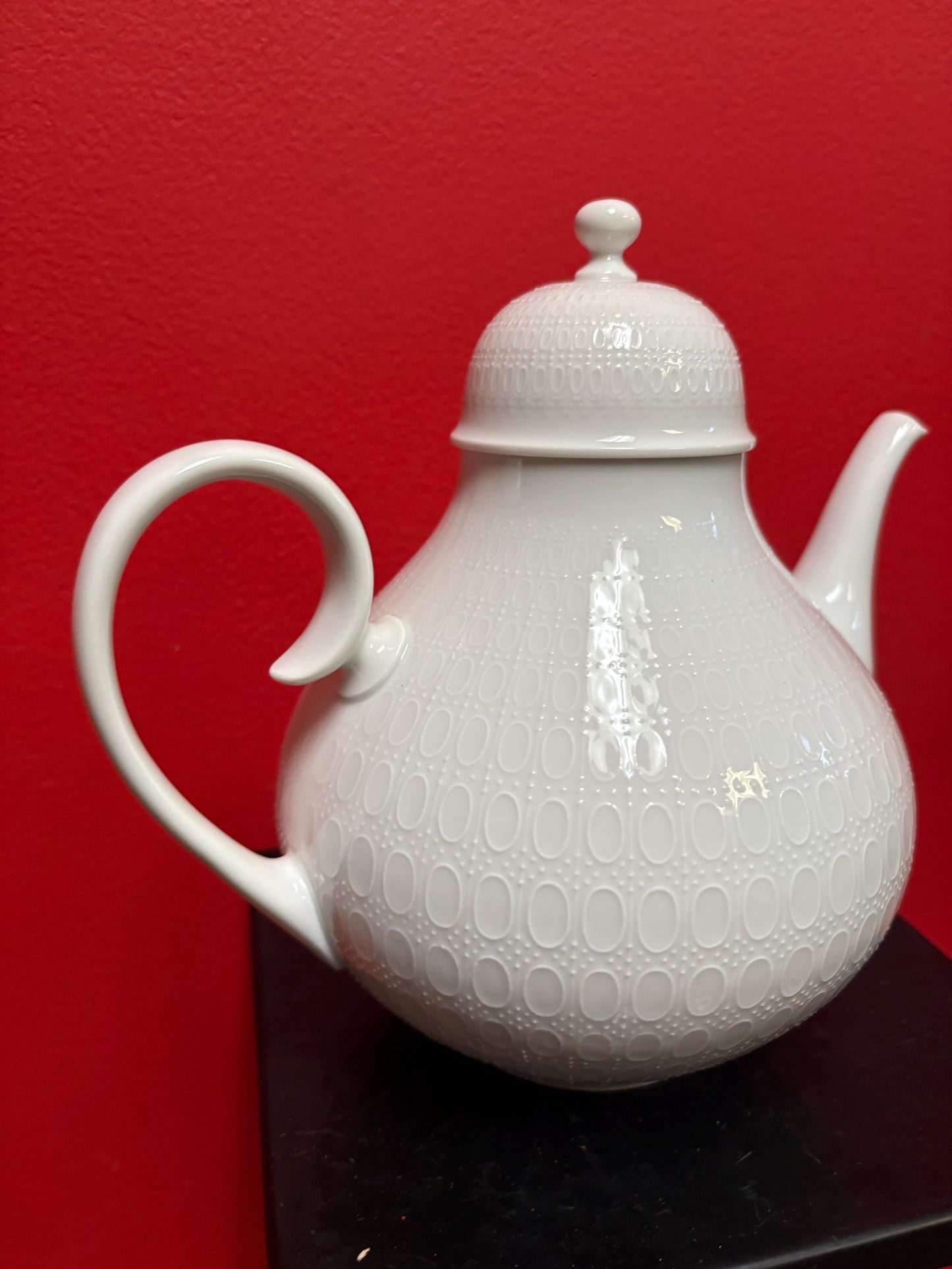 Beautiful 8 x 9 tall 1979 - 100 year anniversary German Rosenthal studio line teapot  amazing condition  estate piece