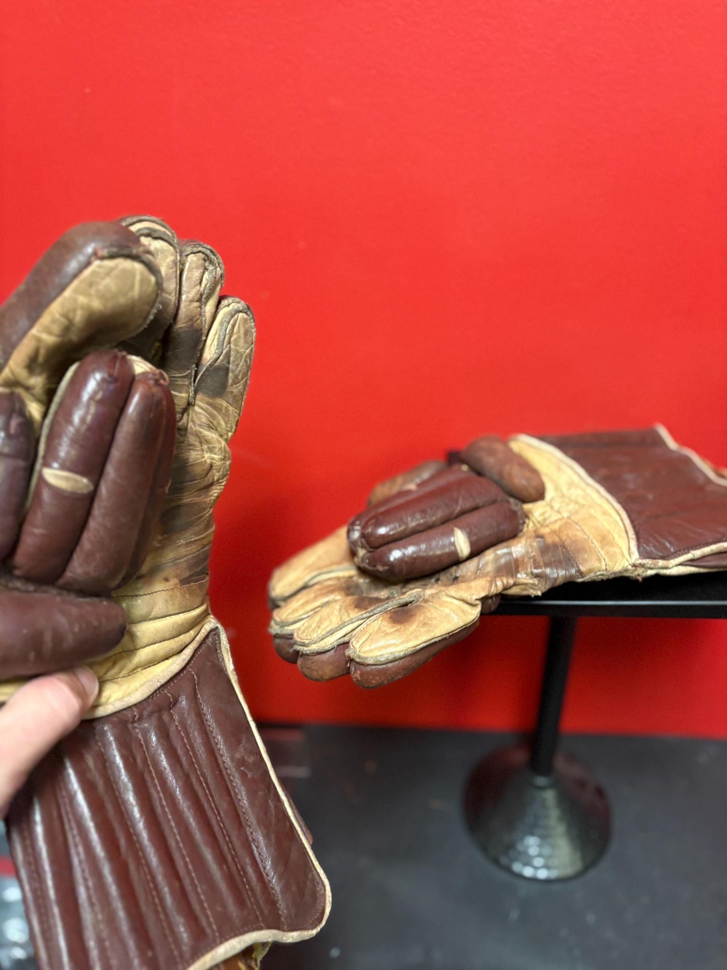 Beautiful antique English made leather  hockey gloves in good used condition - 13 x 6 wide  amazing sports memorabilia