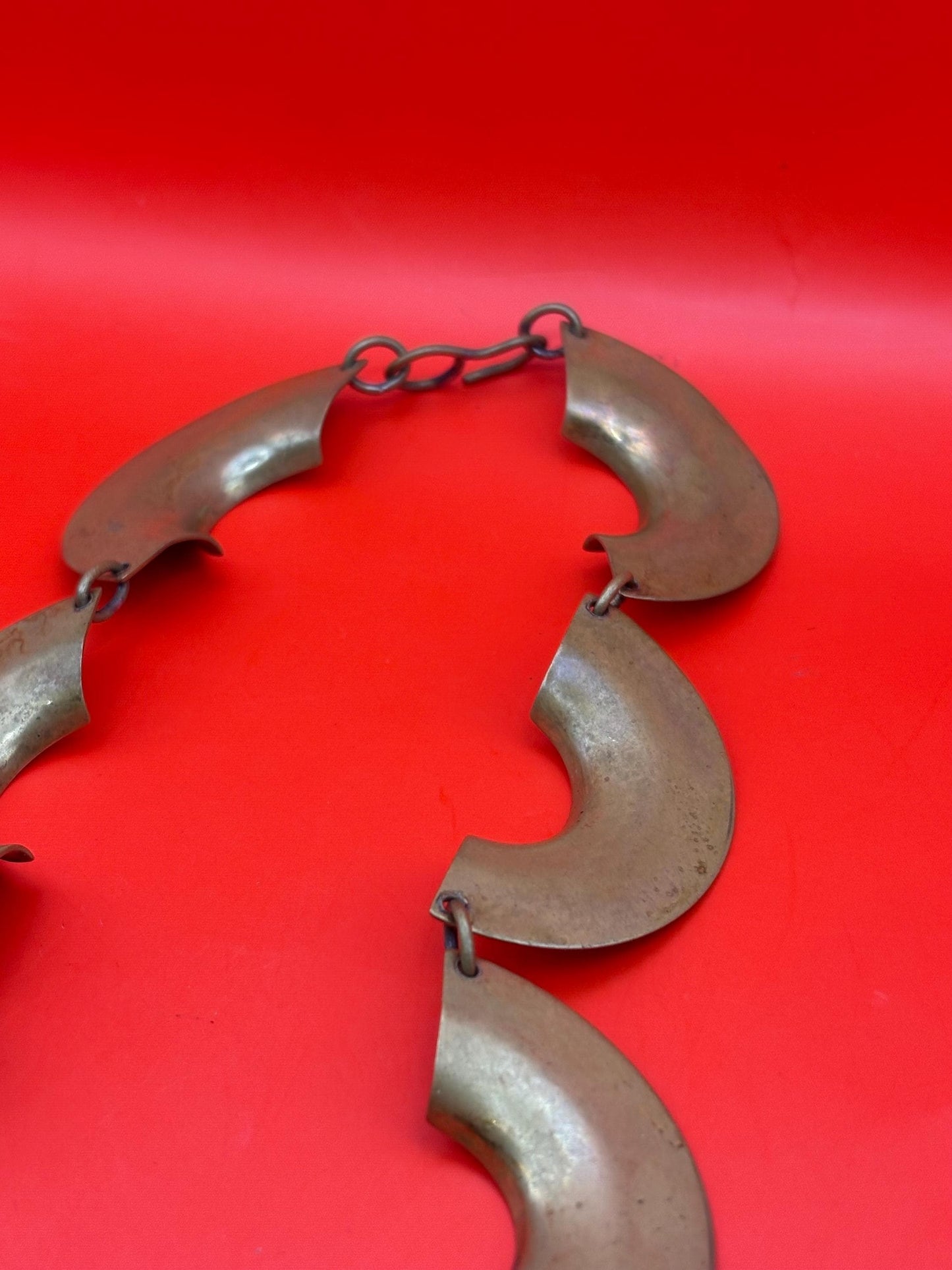 Lovely 16 inch brass boho vintage necklace