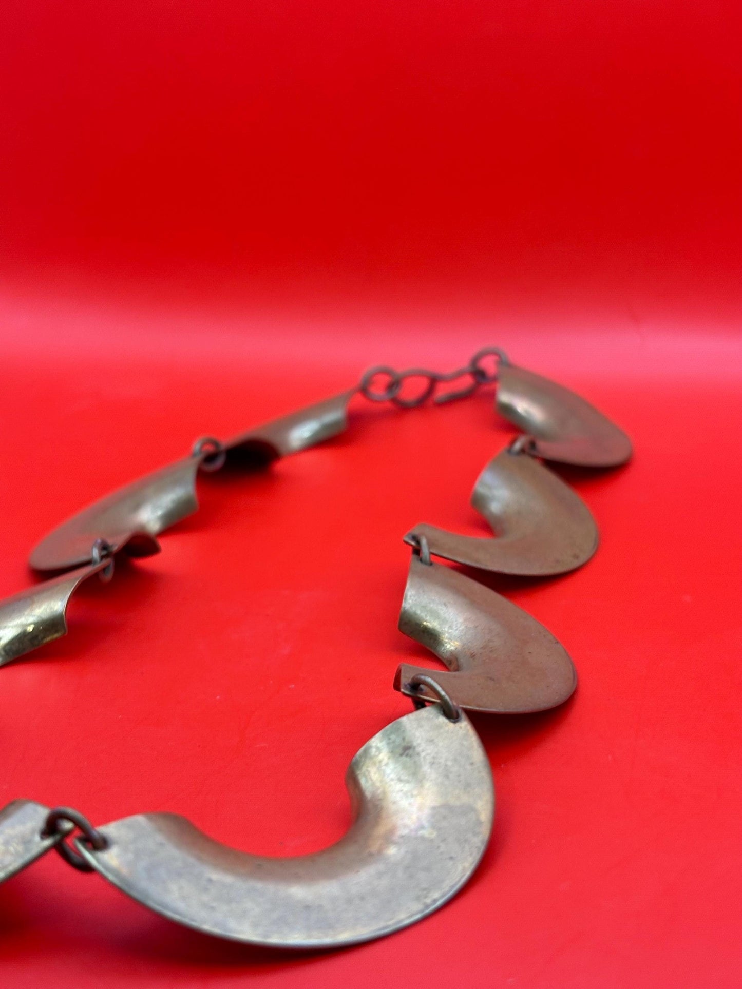 Lovely 16 inch brass boho vintage necklace