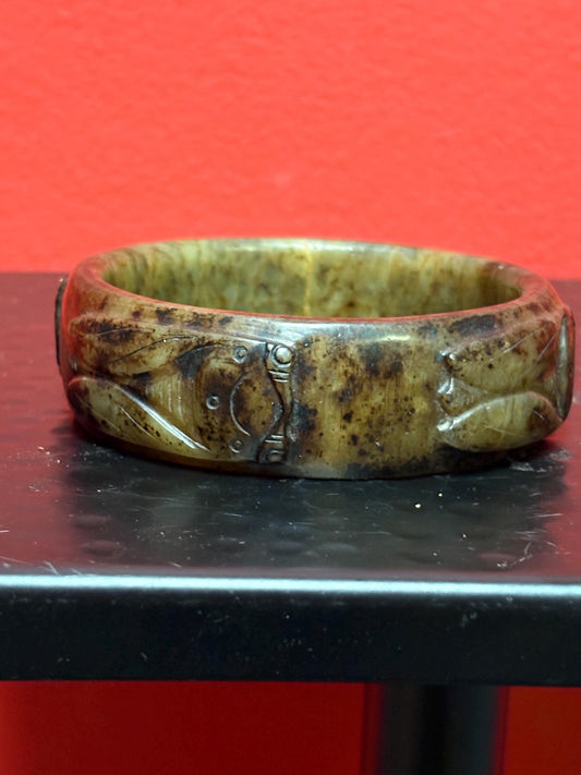 Stunning heavy antique Chinese carved jade bangle  incredible detail and 3 x 1 high  wow