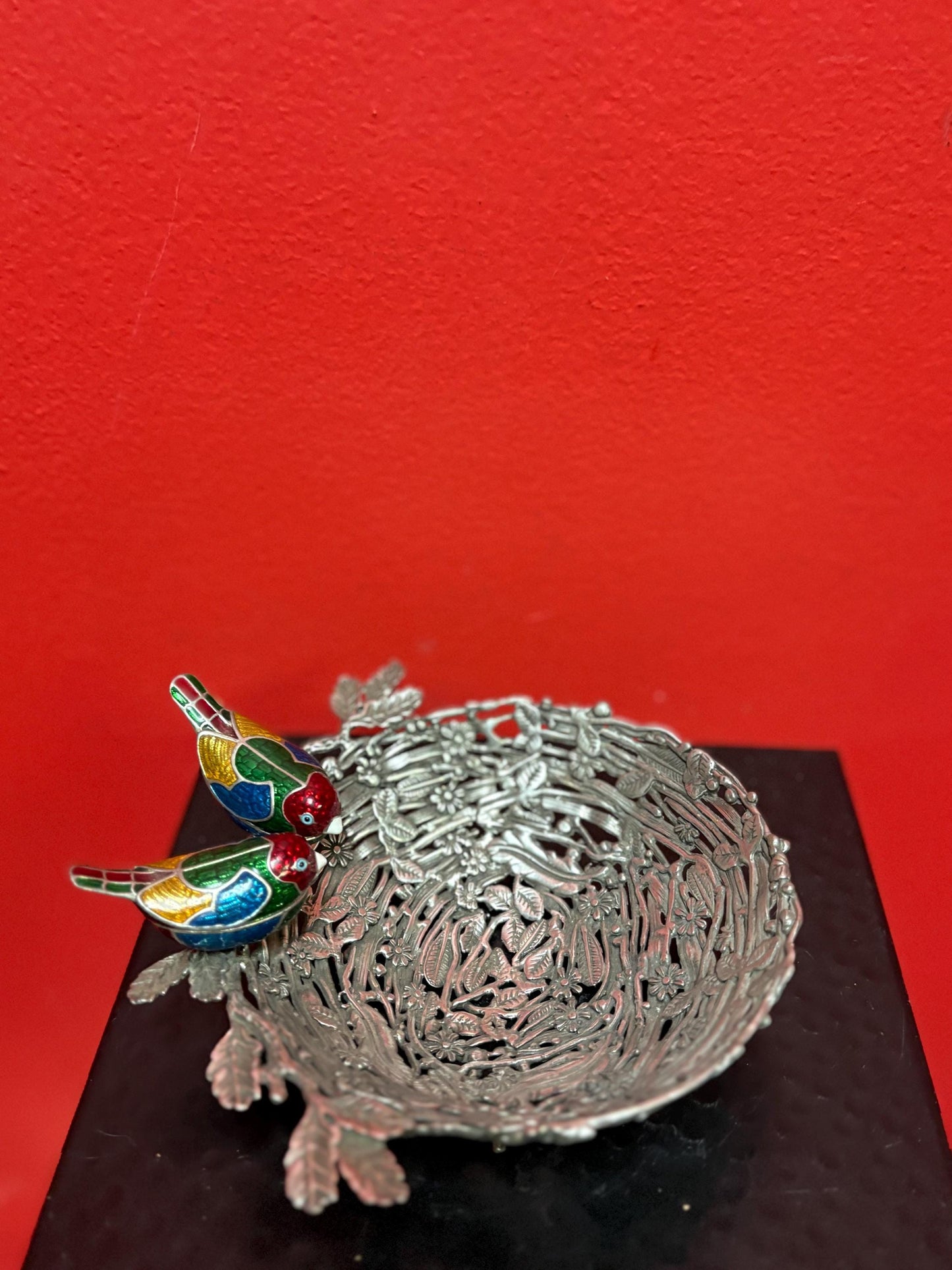 Stunning 6 x 2 high and tested silver and enamel signed Birds nest bowl with amazing detail