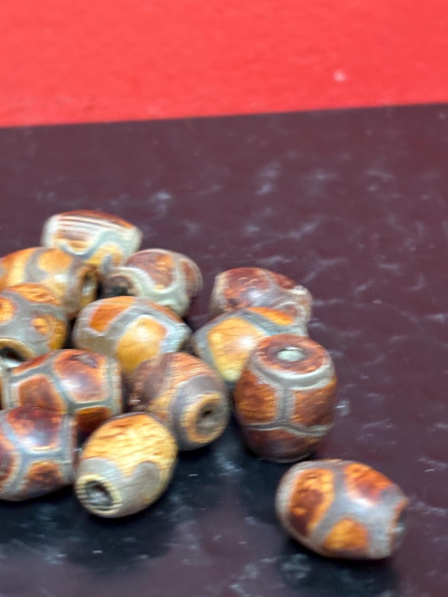 Set of 30 early antique indigenous Venetian glass trade beads  perfect for collecting or necklace making -