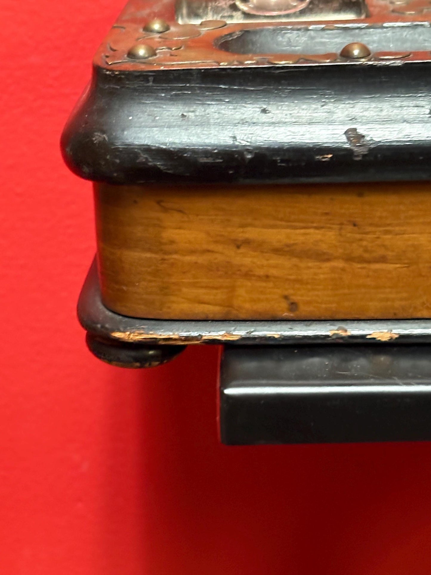 Antique 10 x 6 x 6 inch inkwell set  wonderful style and condition  great for desk or gift