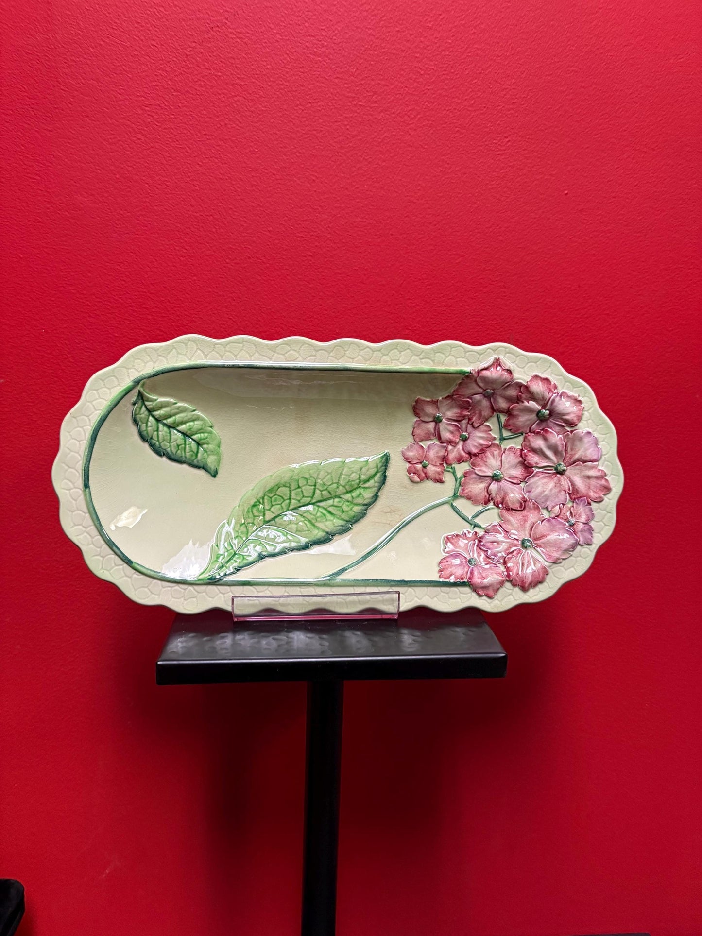 Carlton ware Australian design to 13 1/2 x 7 wide dish with minor crazing