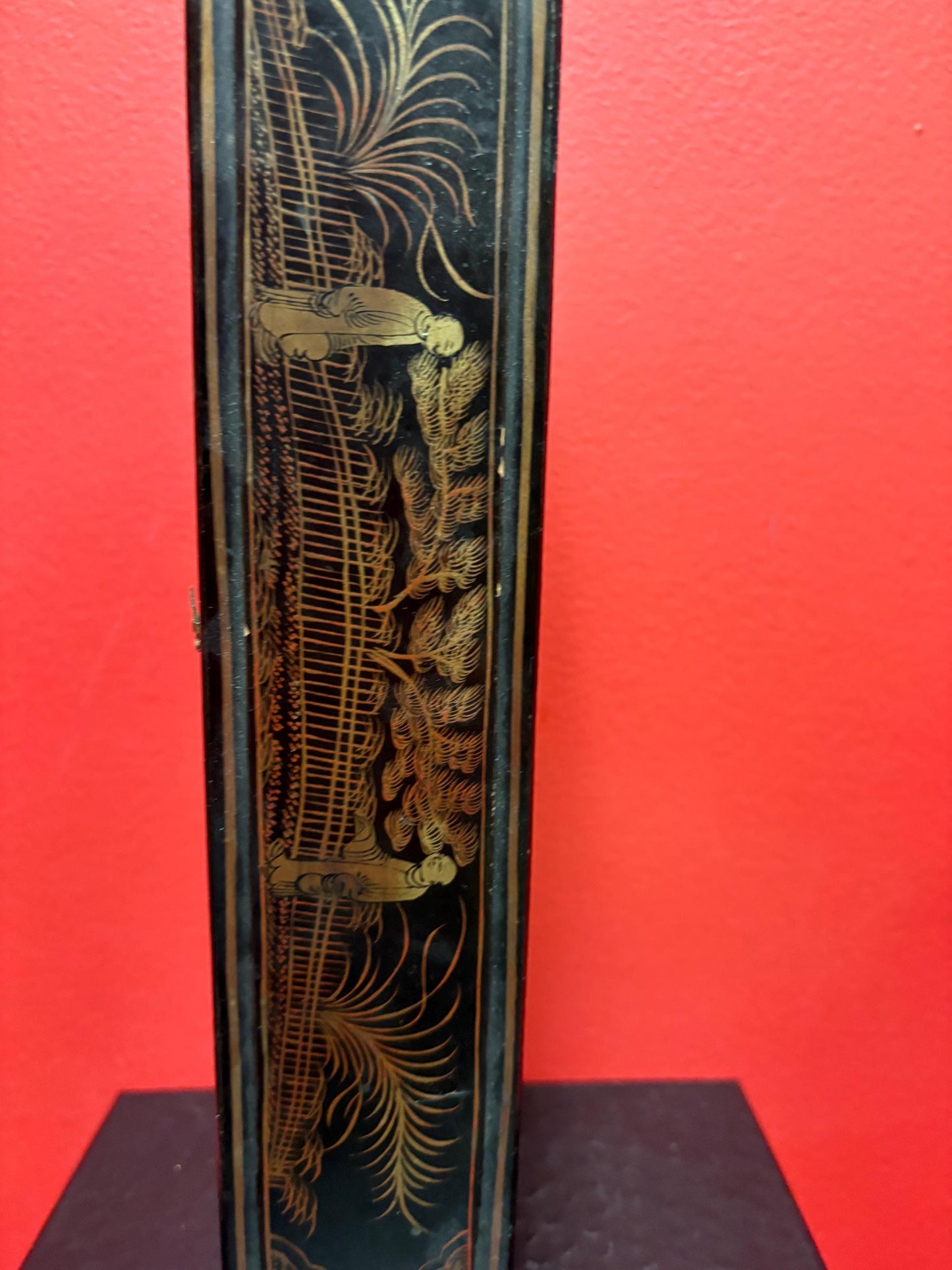 Beautiful 13 by 2 x 2.5 Japanese lacquer box with as is  inside  nice piece