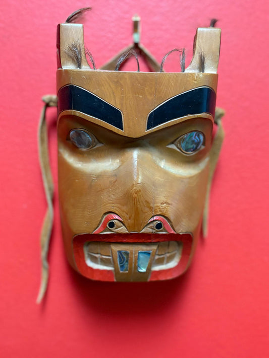 Beautiful indigenous first nation Pacific north West Coast 7 inch tall cedar mask with abalone inset wow