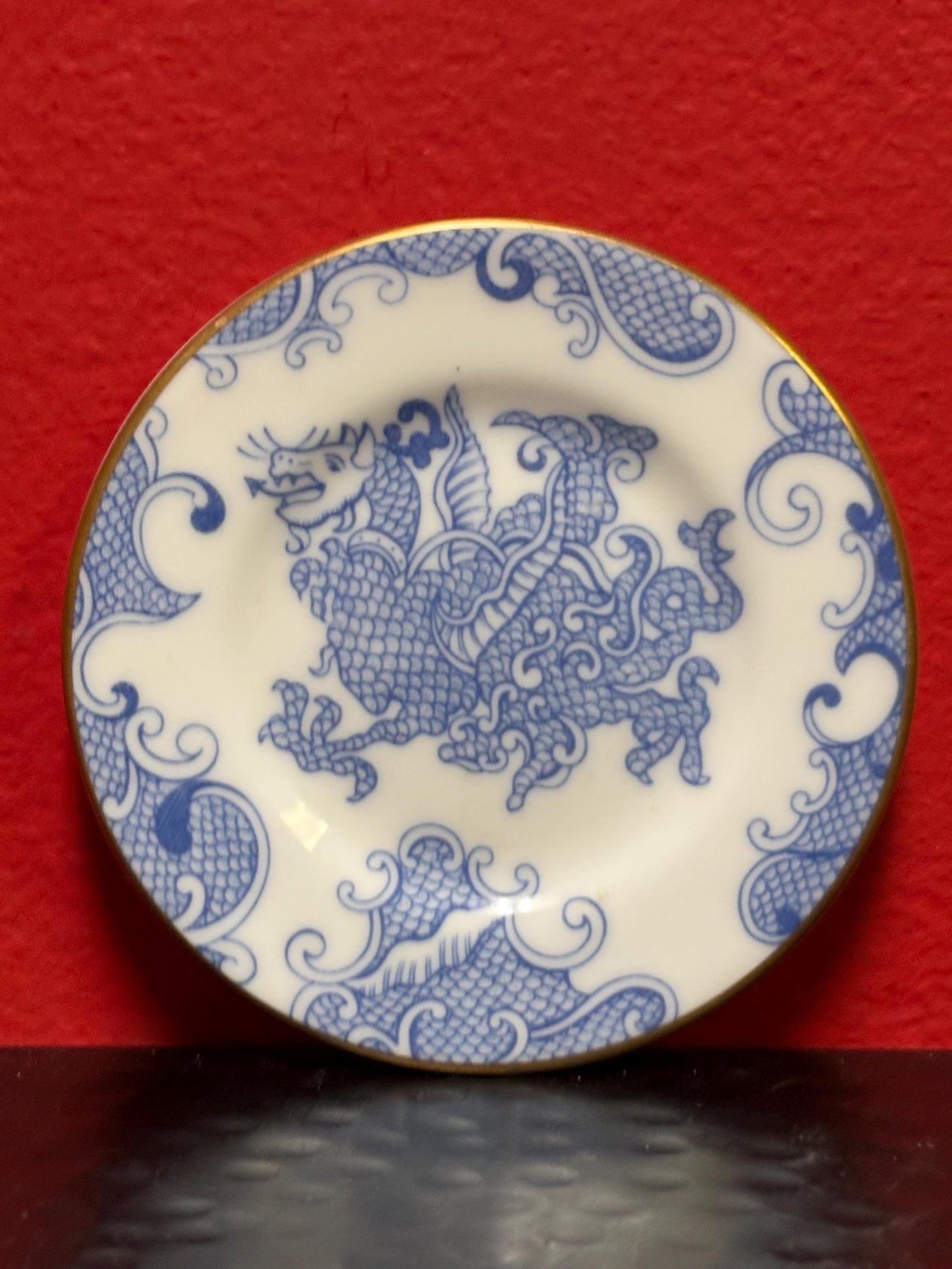 Royal Worcester dragon plate  3 1/2 inches - perfect condition